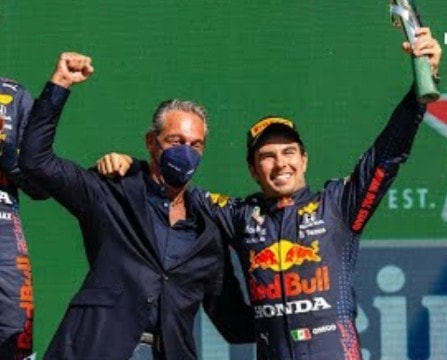 Carlos Slim was key for Checo Pérez to join Red Bull (Photo: facebook/Uriel Calderon)