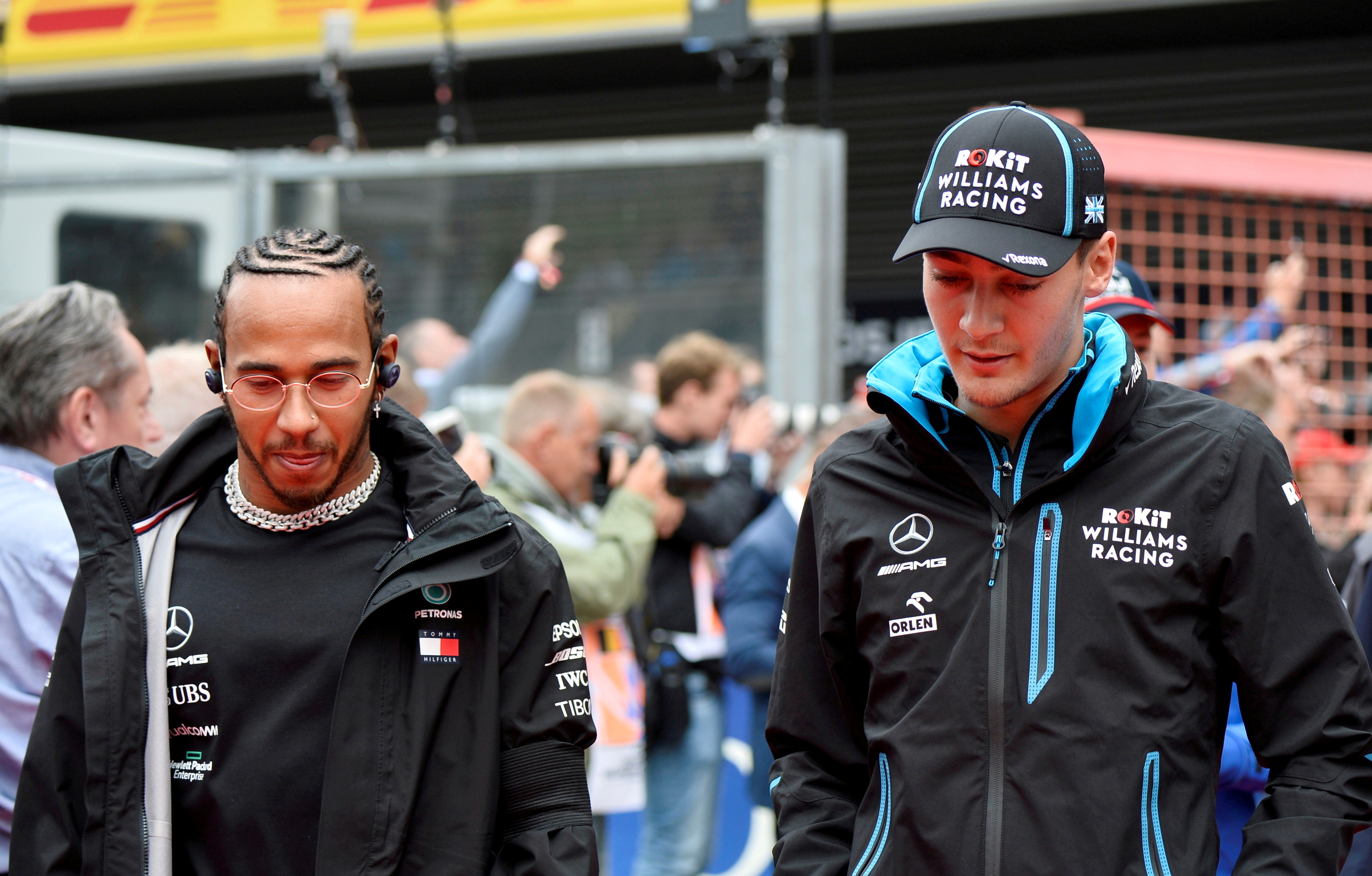 Los pilotos de Mercedes se preparan para el Gran Premio de España (Foto: Reuters)
