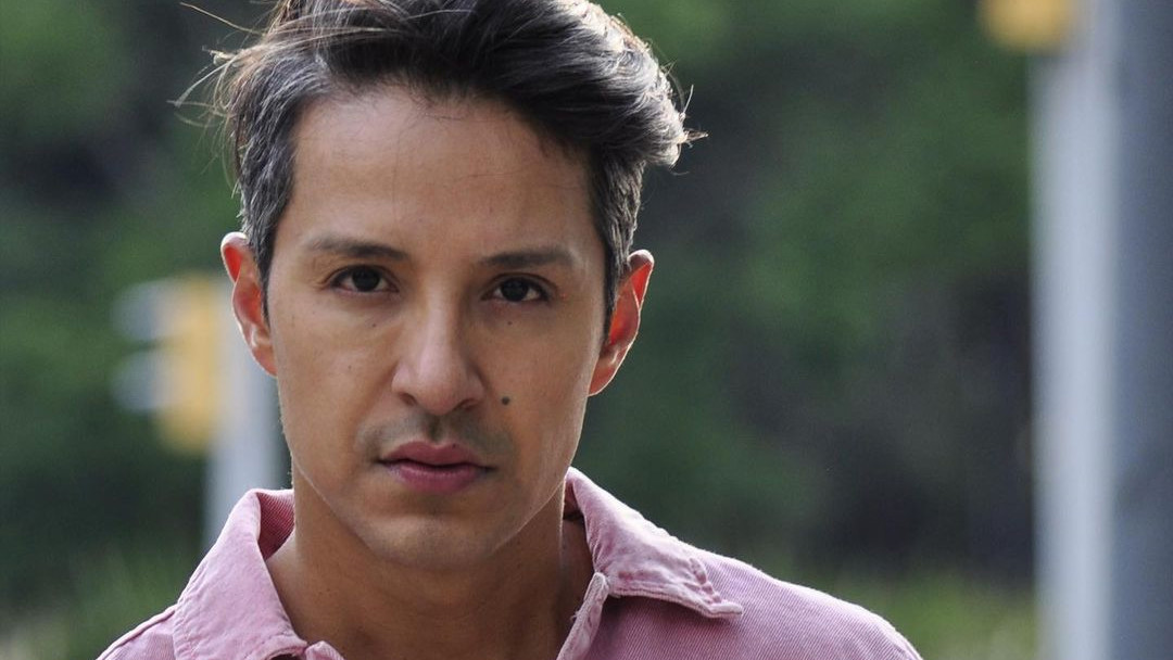 Actor colombiano convive con un fantasma en su apartamento: “Ya no va a estar solo, va a estar conmigo ”