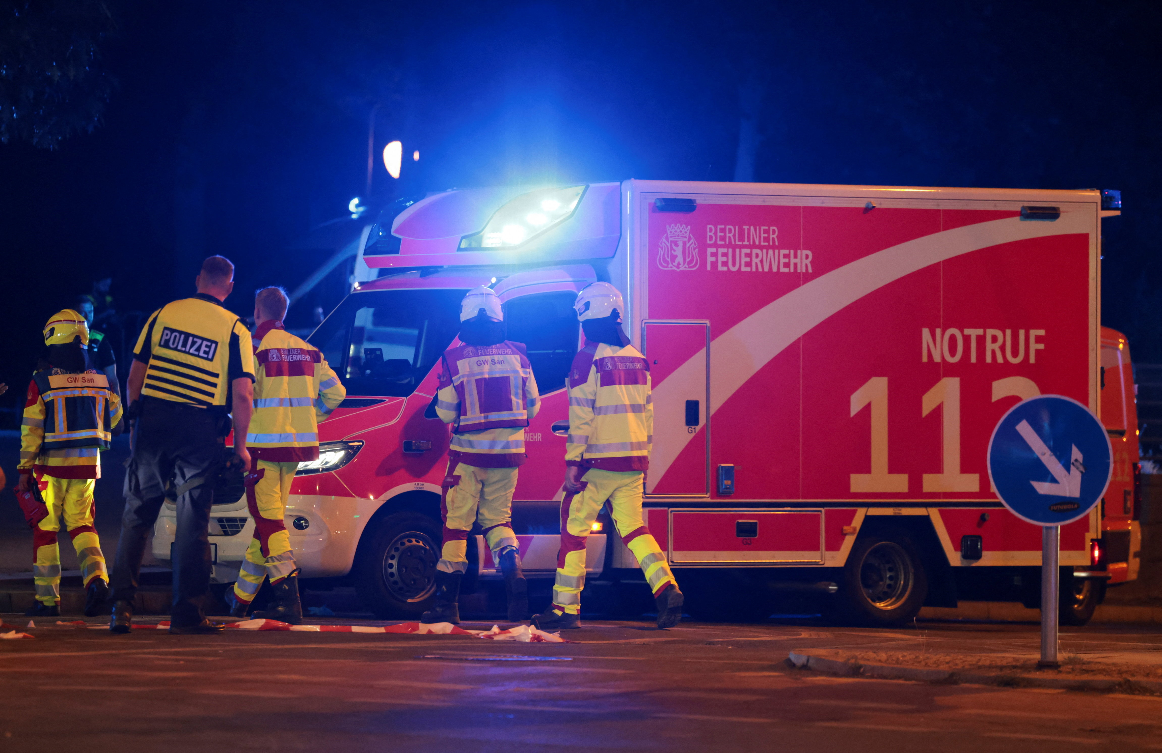 Un vehículo embistió a una multitud durante la fiesta del Día del Orgullo LGBT en Berlín: al menos un muerto y 15 heridos