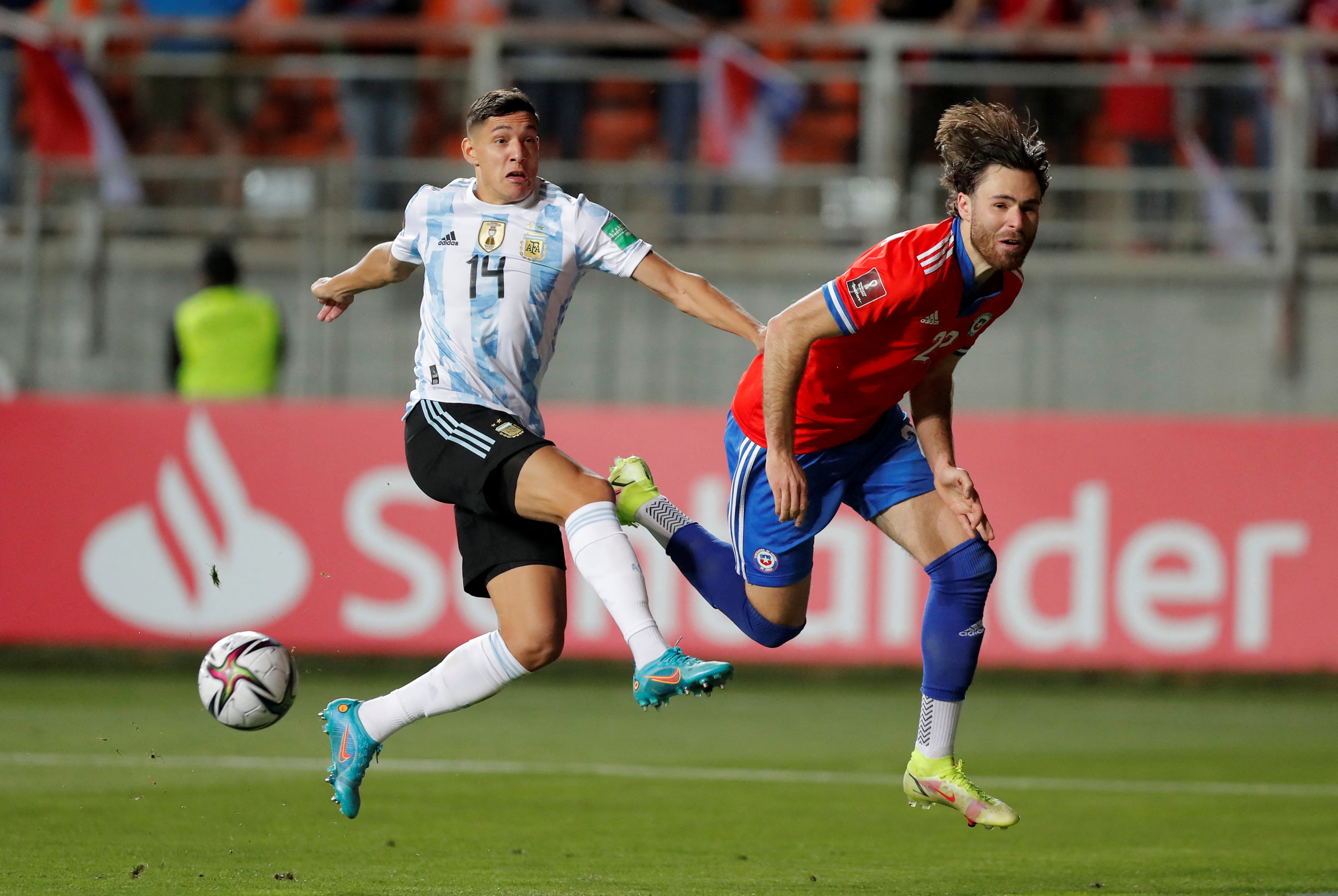 Molina se convirtió en el lateral derecho titular para Scaloni en la selección argentina (REUTERS/Javier Torres)