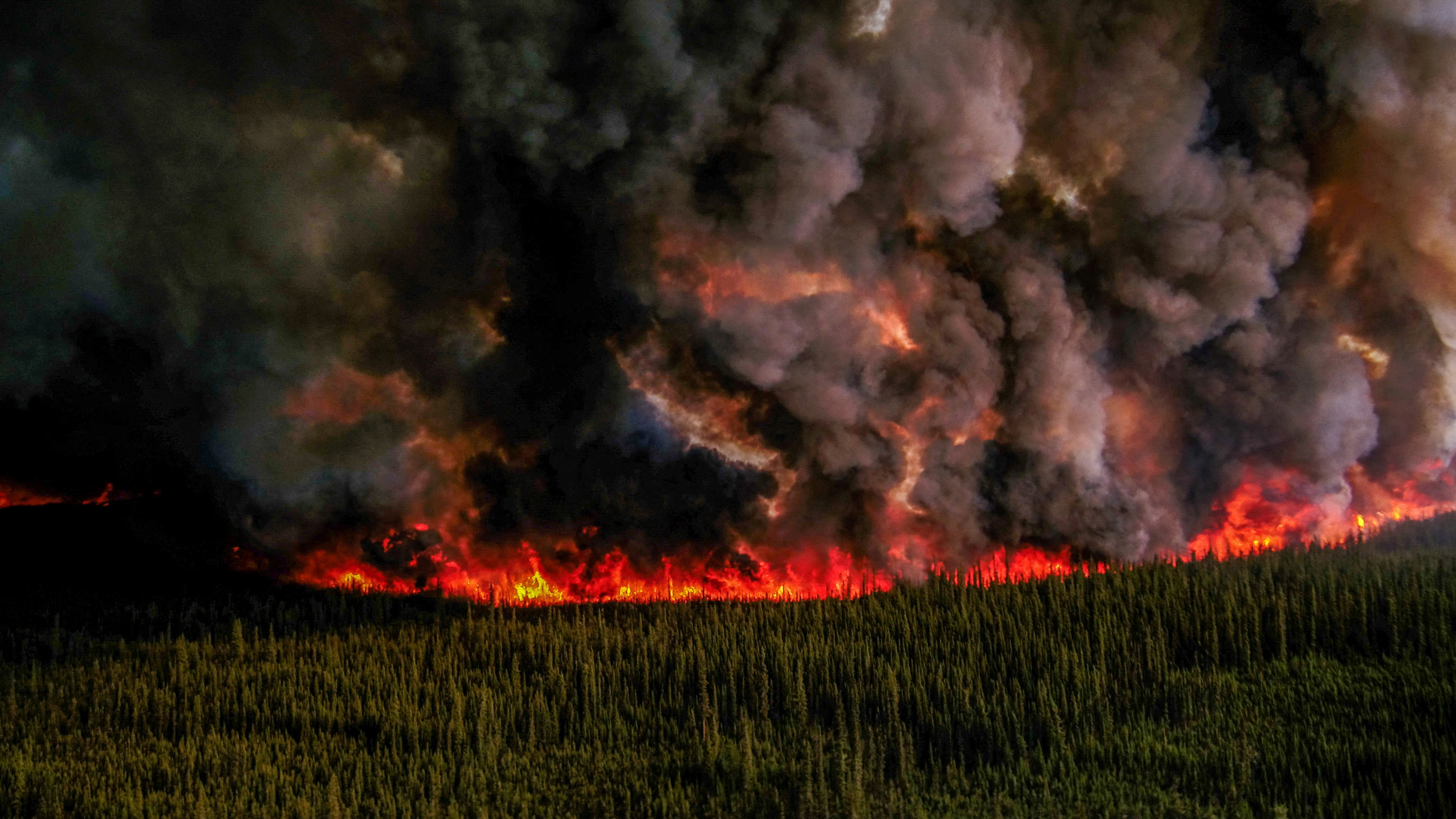¿Por qué el humo de los incendios forestales de Canadá llegó tan lejos?