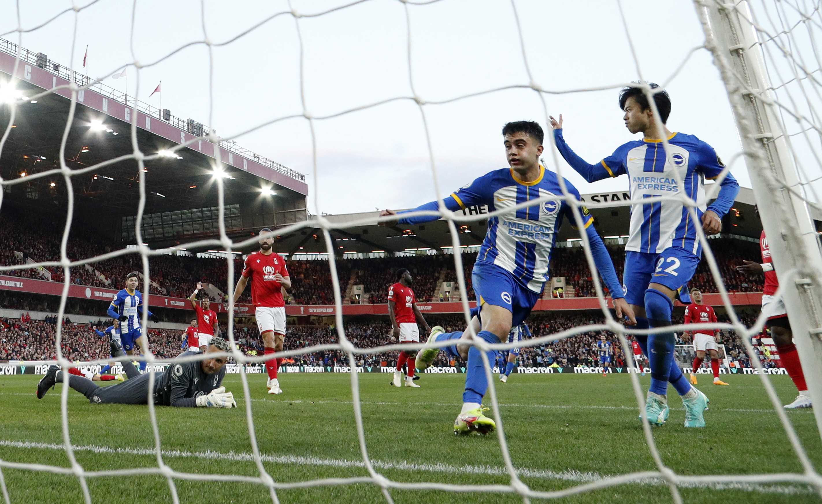 Facundo Buonanotte anotó su primer gol en Premier League ante Nottingham Forest (Foto: Reuters/Andrew Boyers)