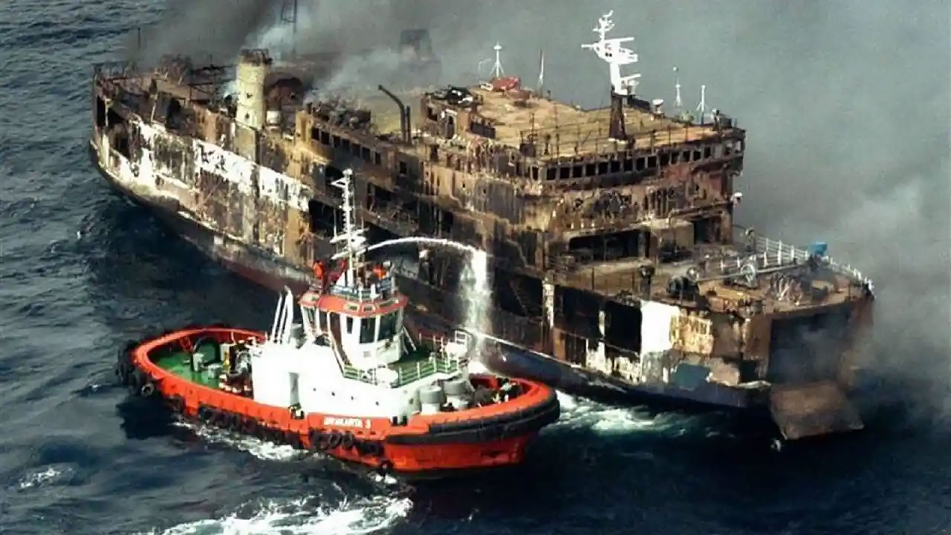 La maldición del barco que cambió de nombre, un buque petrolero con un timón roto y el mayor desastre marítimo en tiempos de paz - Infobae