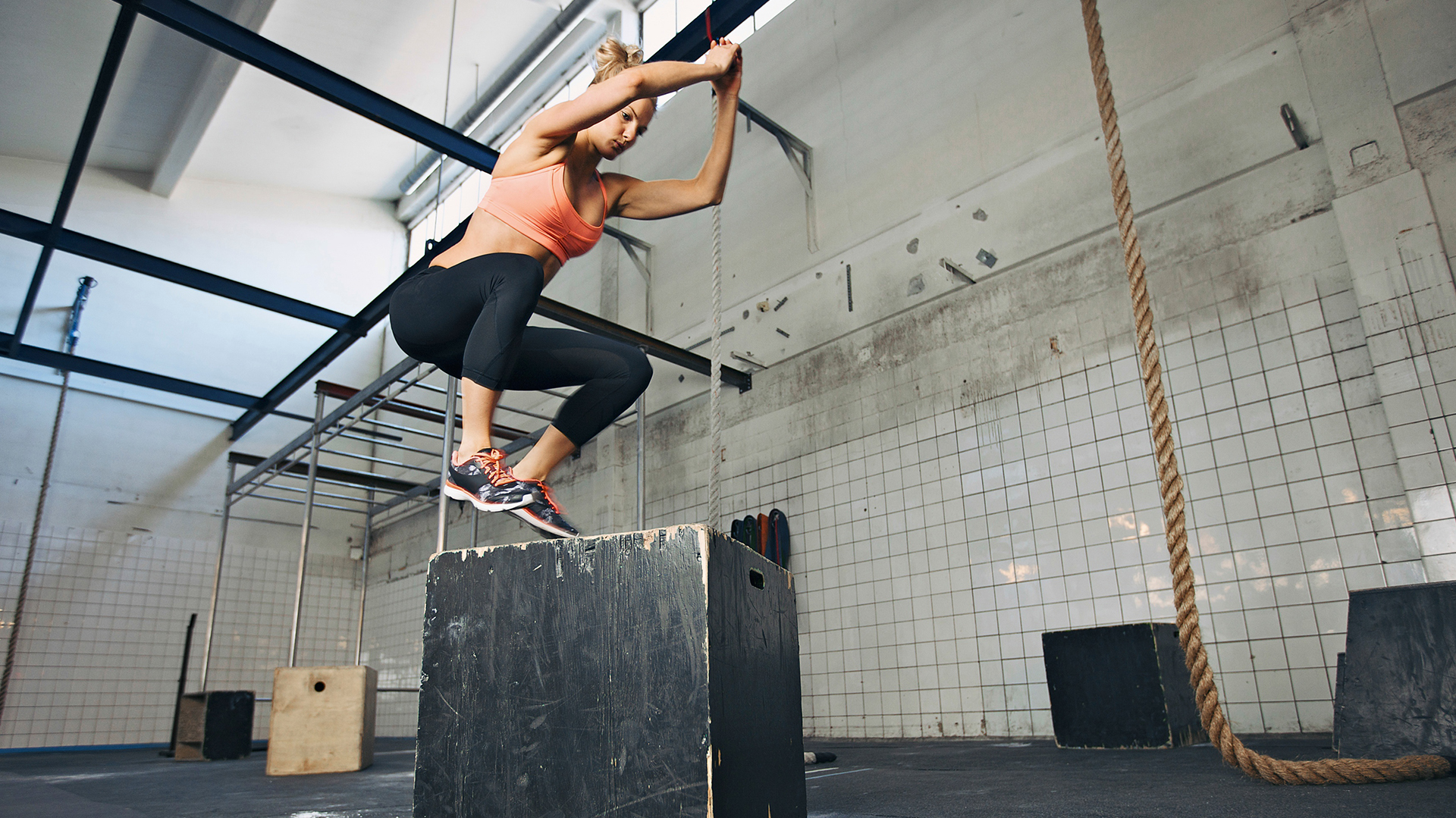 Los burpees ejercen demasiada presión sobre las rodillas, hombros y muñecas 