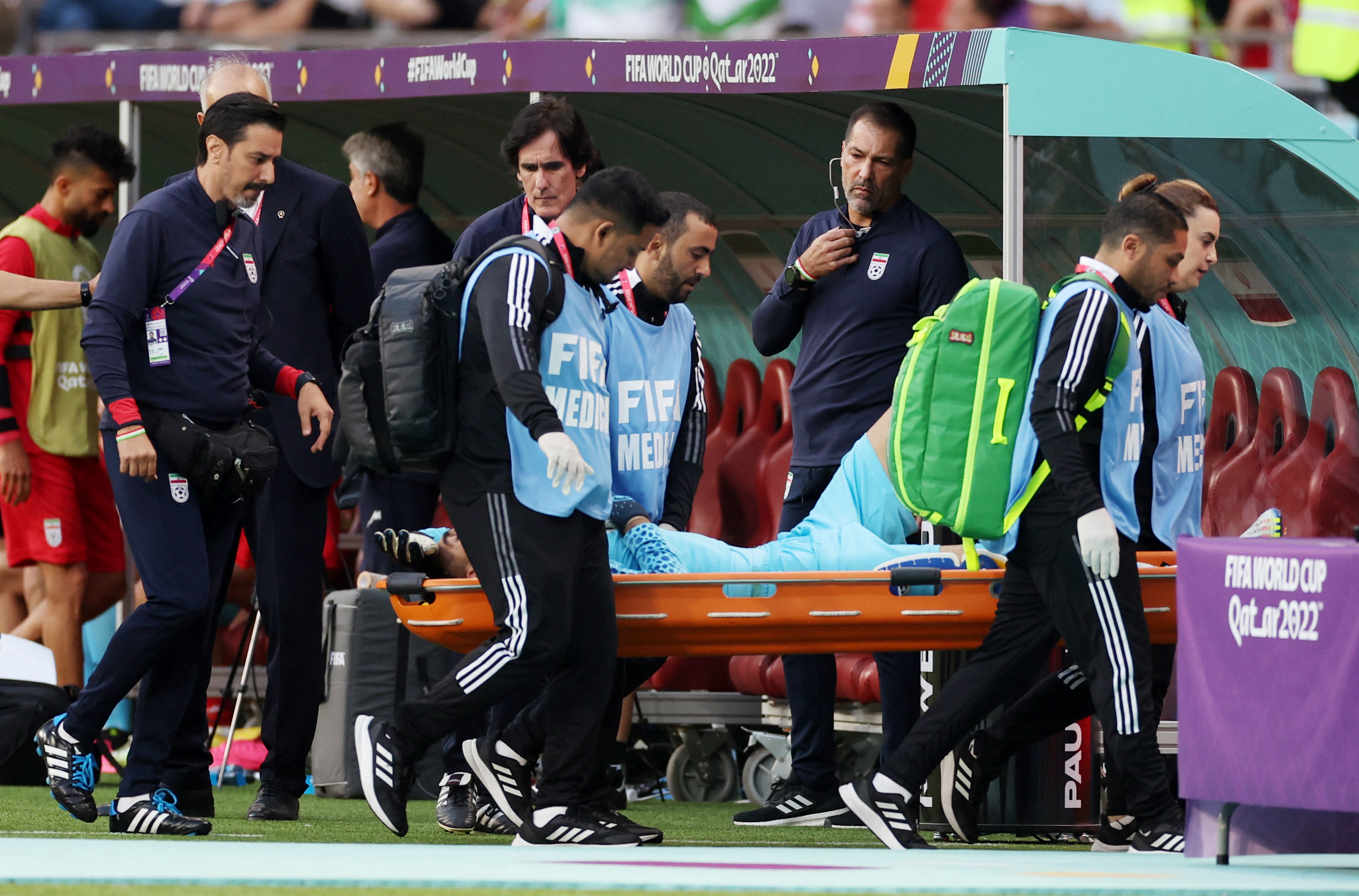 Seyed Hossein ingresó a los 19 minutos para reemplazar a su colega (Foto: Reuters)