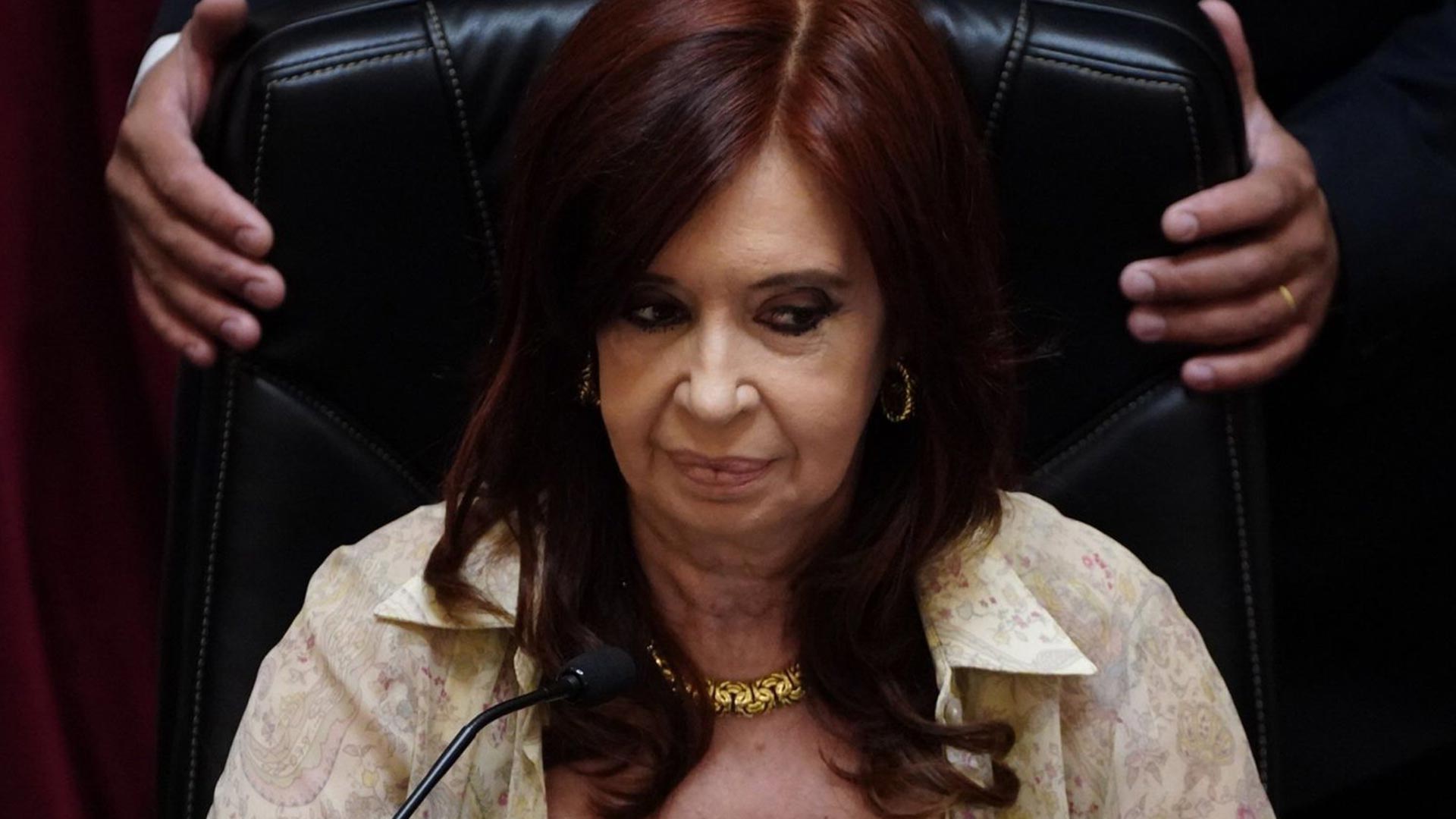 Cristina Kirchner les tomó juramento a los nuevos senadores