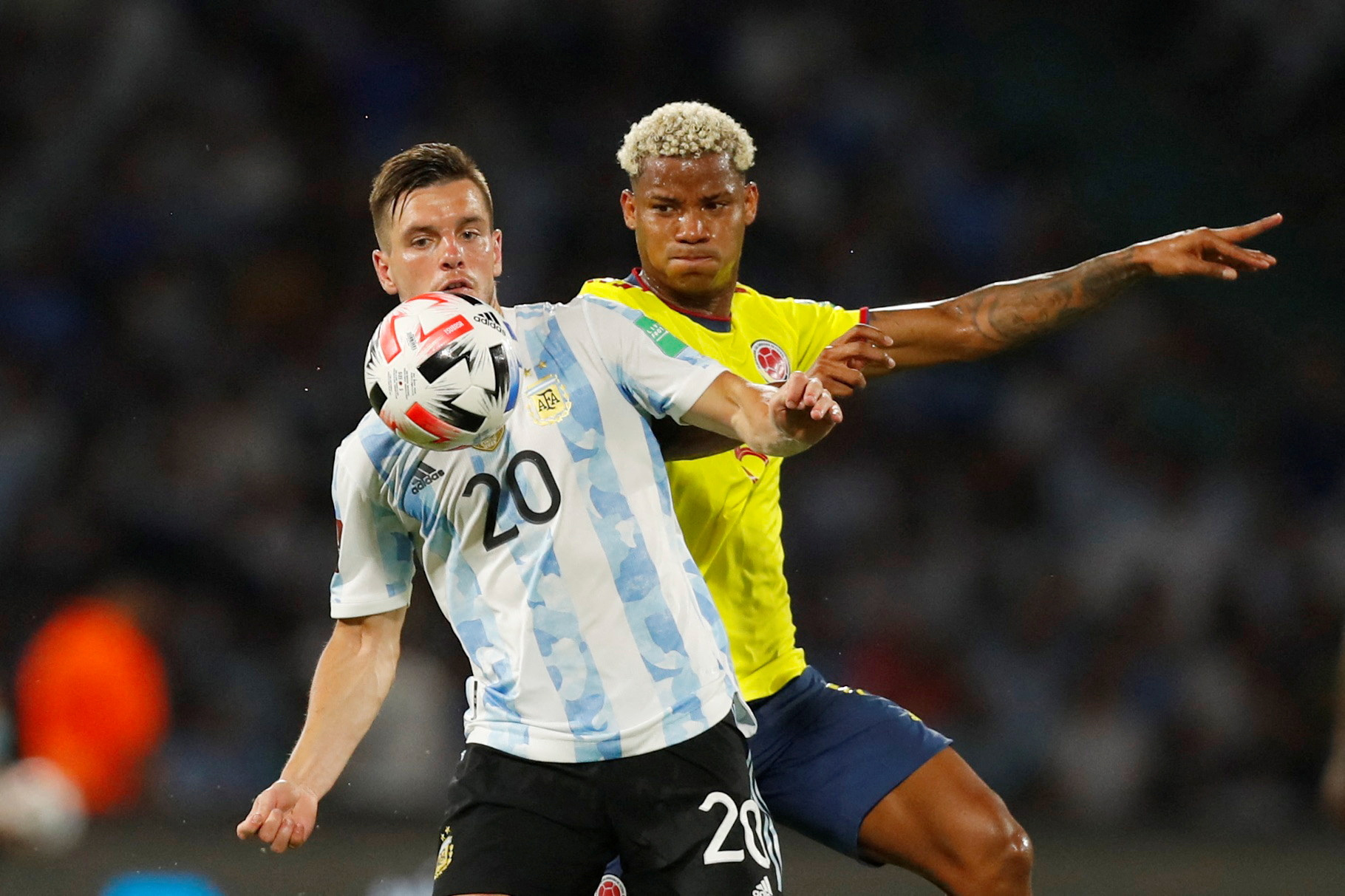 Gio Lo Celso, el caso que más preocupa a la selección argentina en la previa del Mundial (Foto: Reuters)