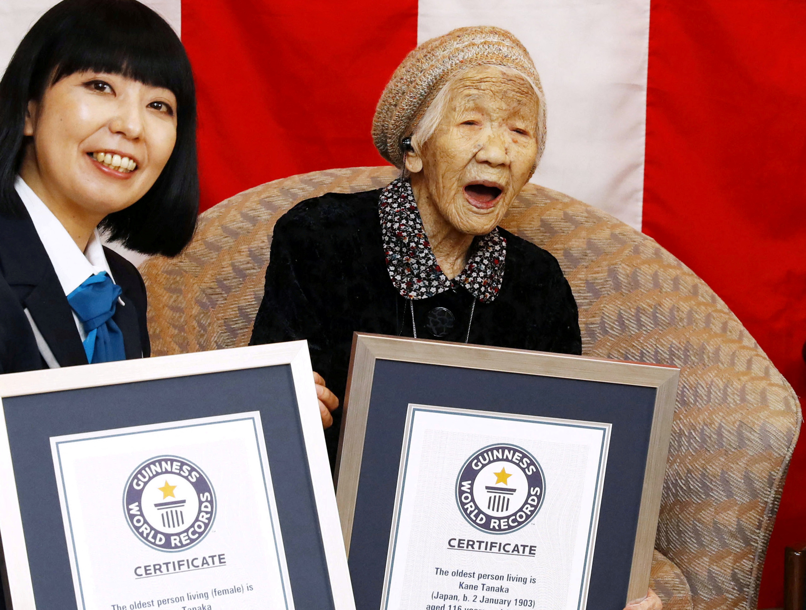 Kane Tanaka celebra durante una ceremonia para reconocerla como la persona más anciana del mundo según el Guinness World Records en Fukuoka, Japón, el 9 de marzo de 2019. (Kyodo/vía REUTERS)