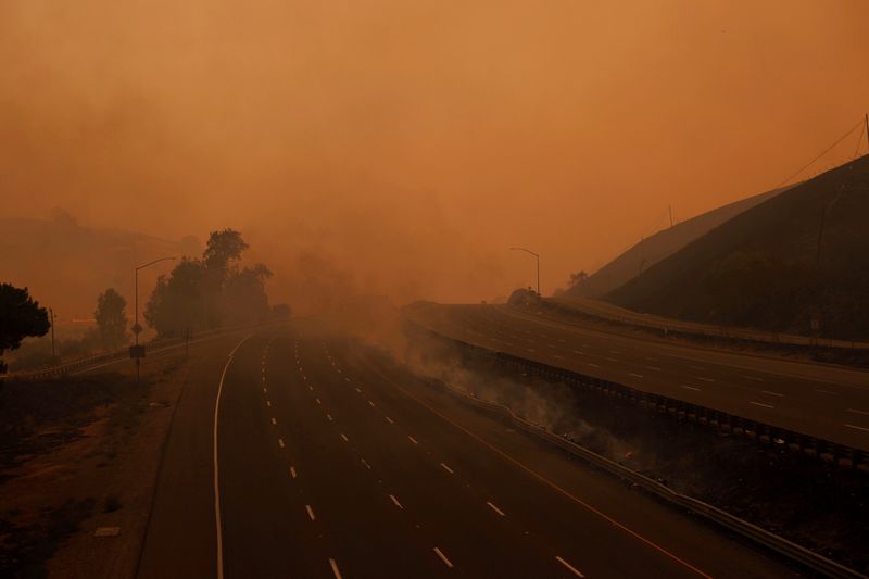 California - Más de 300 incendios continuos han destruido más de 200.000 hectáreas y obligado a decenas de miles de residentes a huir de sus casas. Uno de ellos, el Complejo de Relámpagos de LNU, es ya el 9° mayor incendio forestal registrado en California, según cifras del Departamento Forestal y de Protección contra Incendios de California. Aquí un mapa de los incendios