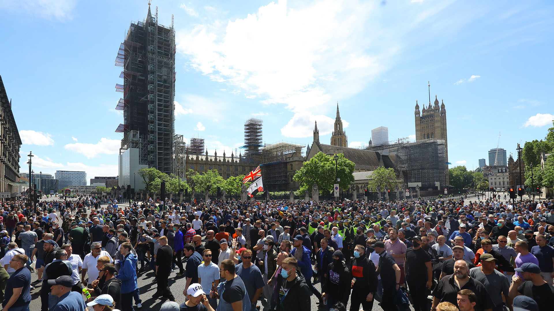 Tensión En Londres Manifestantes Y Policías Protagonizaron Incidentes En Una Nueva Marcha 6328