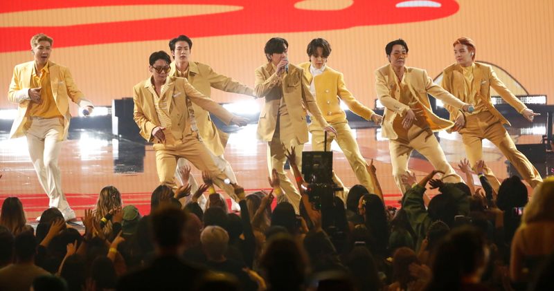 El grupo estrella del K-pop, BTS (Foto:  REUTERS/Mario Anzuoni)