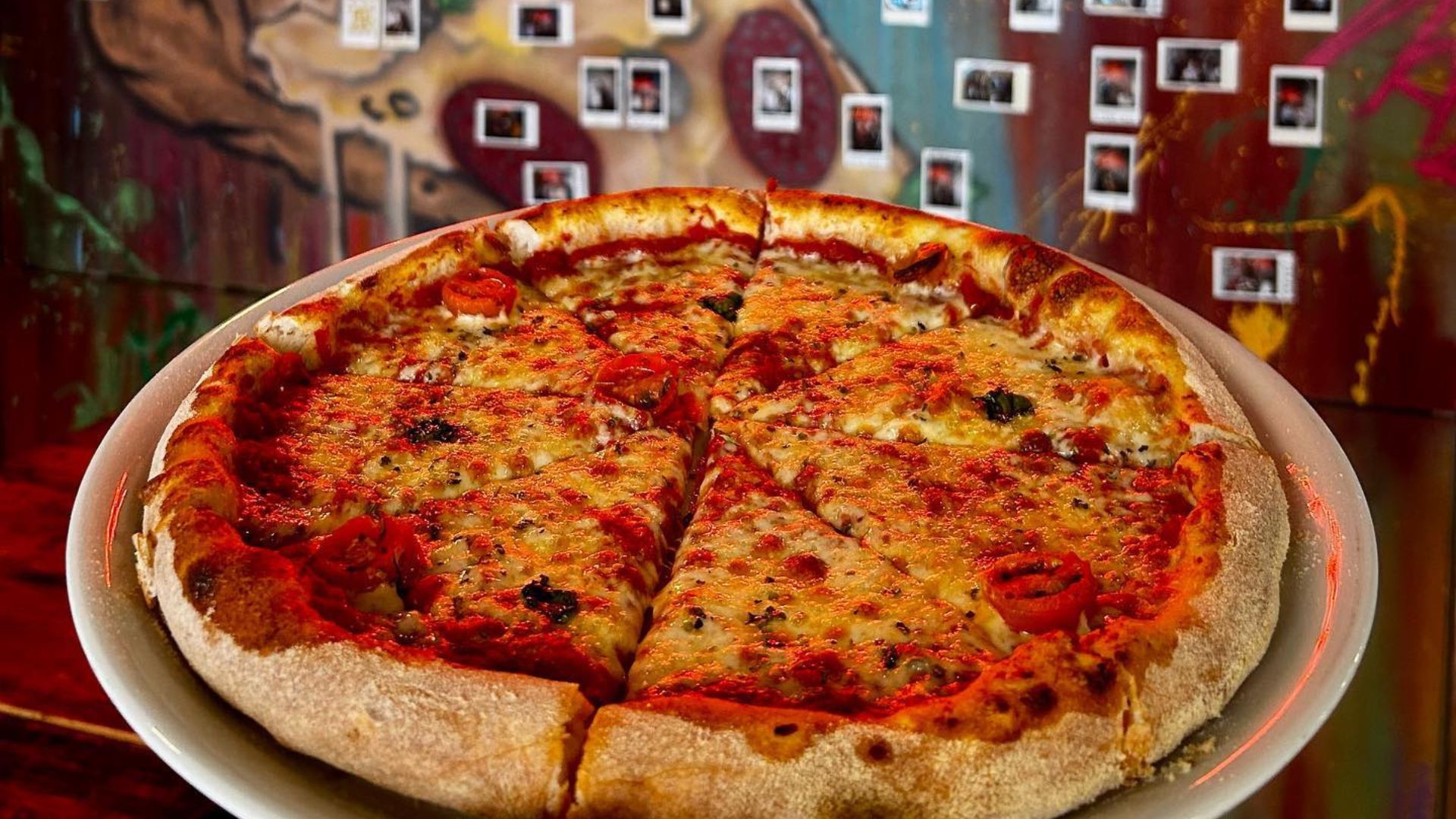 El restaurante de Madrid donde puedes aprender a hacer tu propia pizza como un auténtico ‘pizzaiolo’
