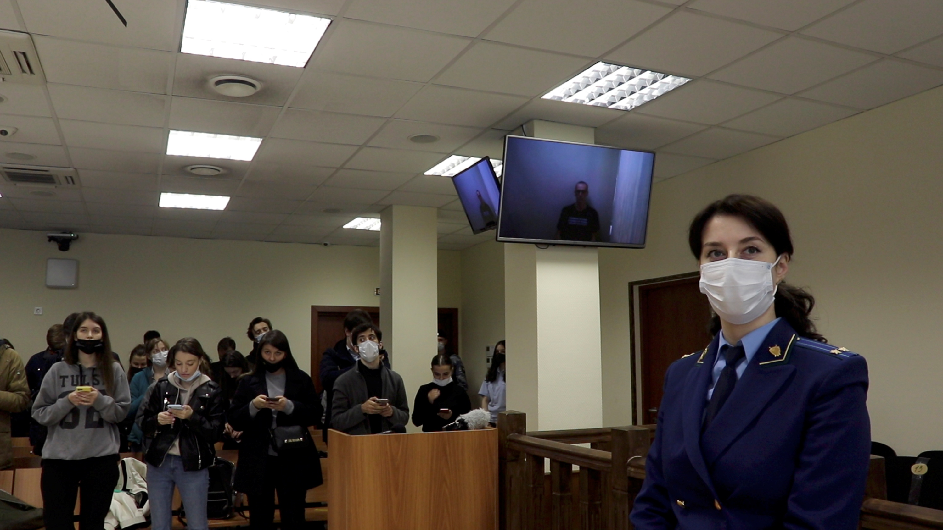 La sesión de la apelación en uno de los juicios que se llevan adelante en Rusia contra Alexei Navalny. Press Service of Babushkinsky District Court of Moscow/Handout via REUTERS 