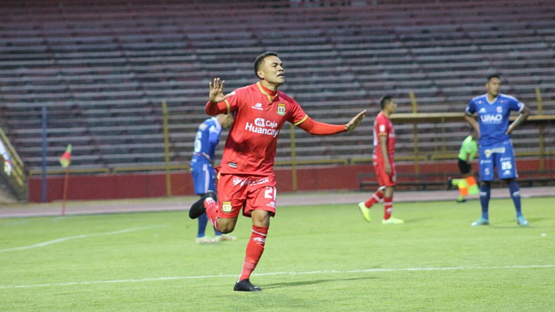 Luis Benites tuvo los mejores registros goleadores de la Liga 1 2022 con Sport Huancayo. (Liga 1)