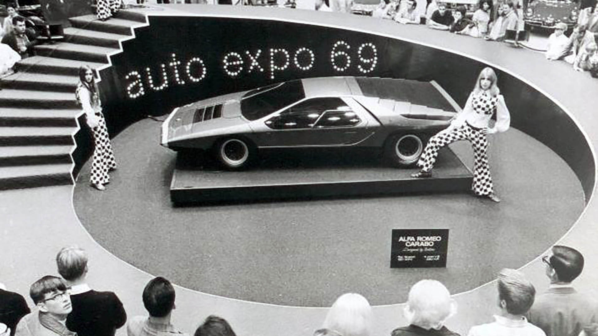 El Alfa Romeo Carabo fue el precursor del estilo conocido como wedge–shape design