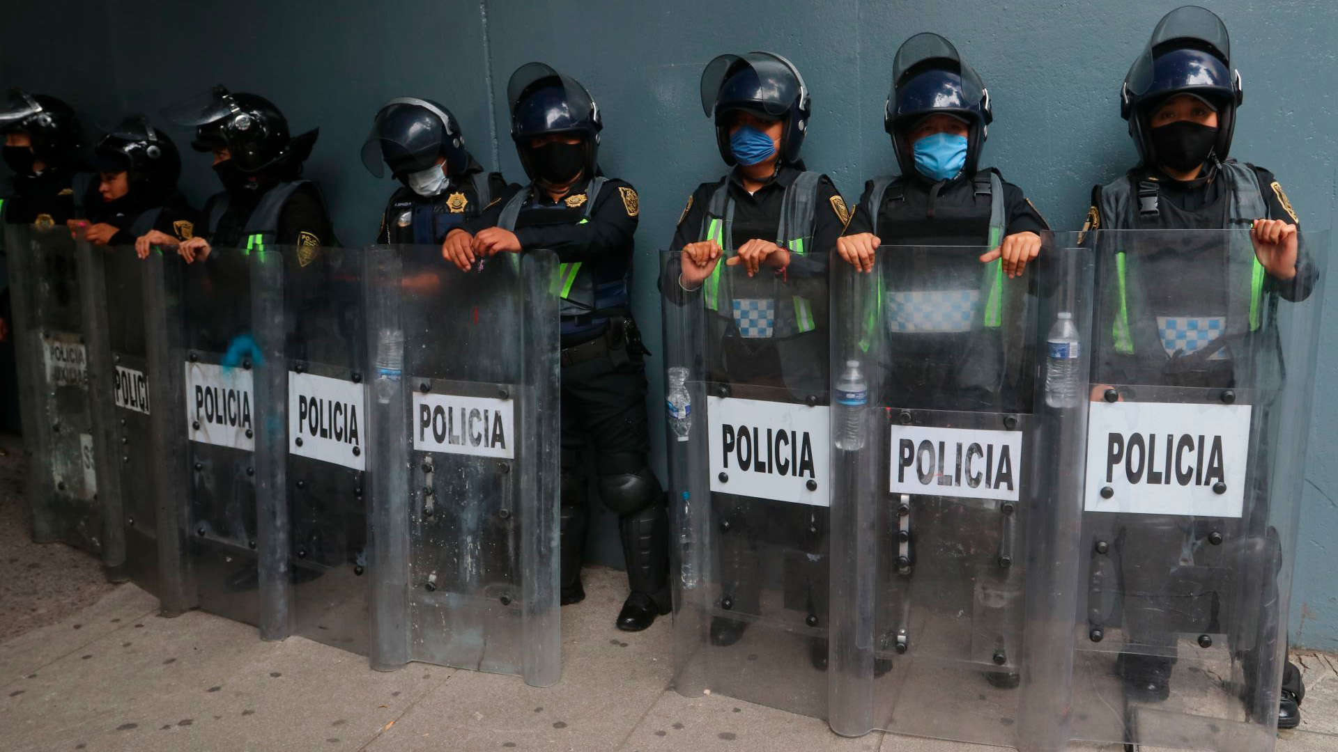 Policías de la CDMX se han visto involucrados en riñas y agresiones (Foto: CUARTOSCURO)