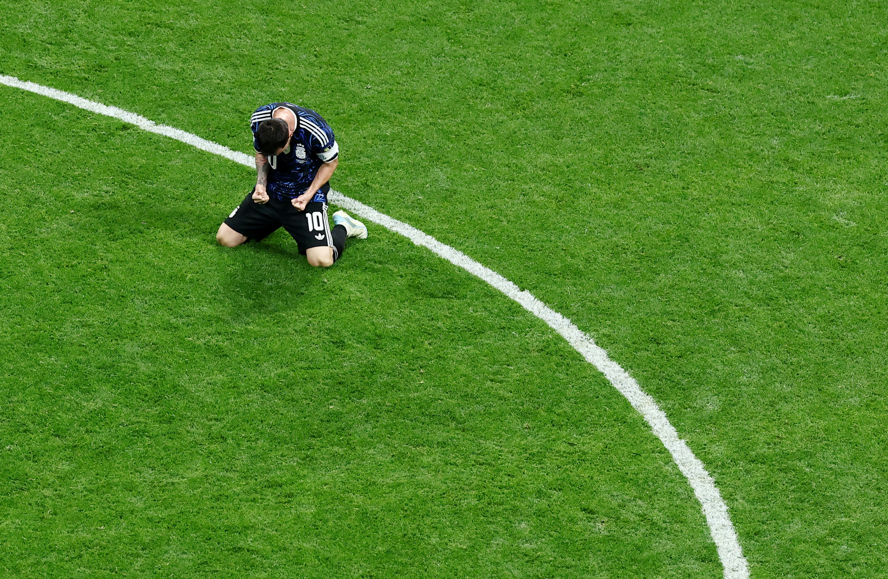 Del hattrick de Messi en el debut a la inolvidable semifinal contra Inglaterra: as&iacute; fue el camino de Argentina hasta la final del Mundial 2026