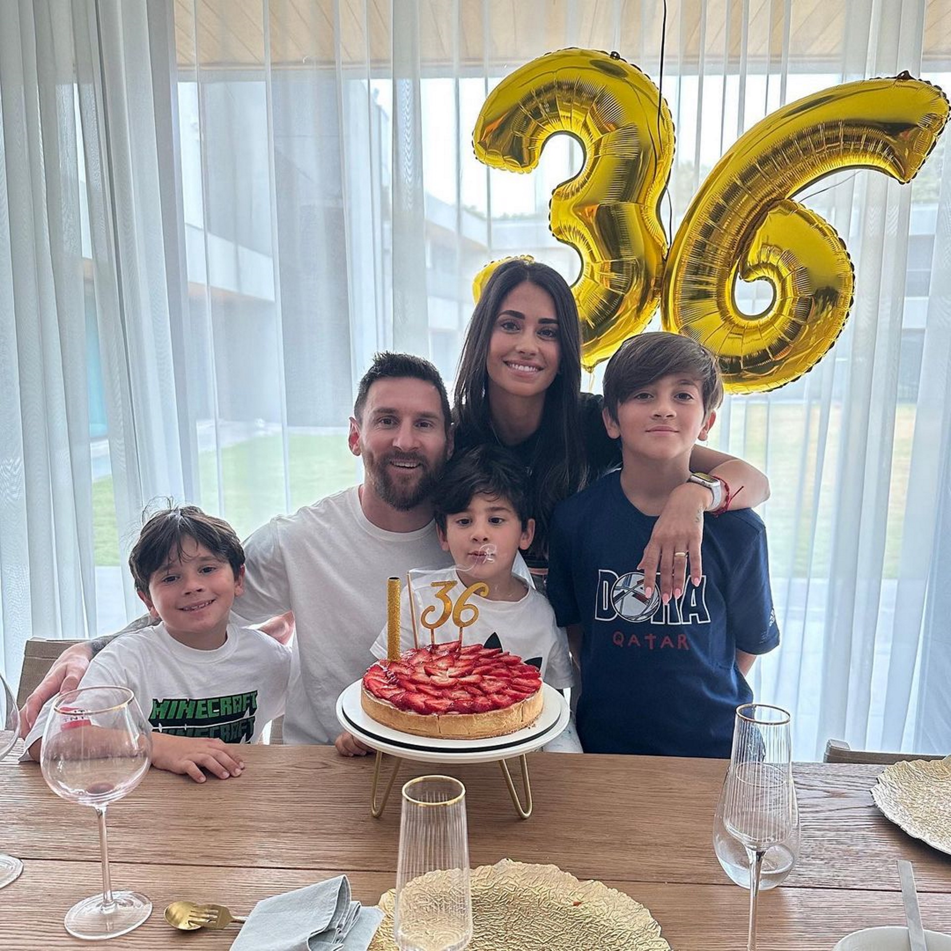 La foto que compartió Anto Roccuzzo del cumpleaños de Leo Messi