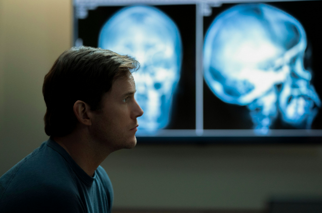 Una de las primeras imágenes de Chris Pratt en "La lista terminal/The Terminal List". (Prime Video)
