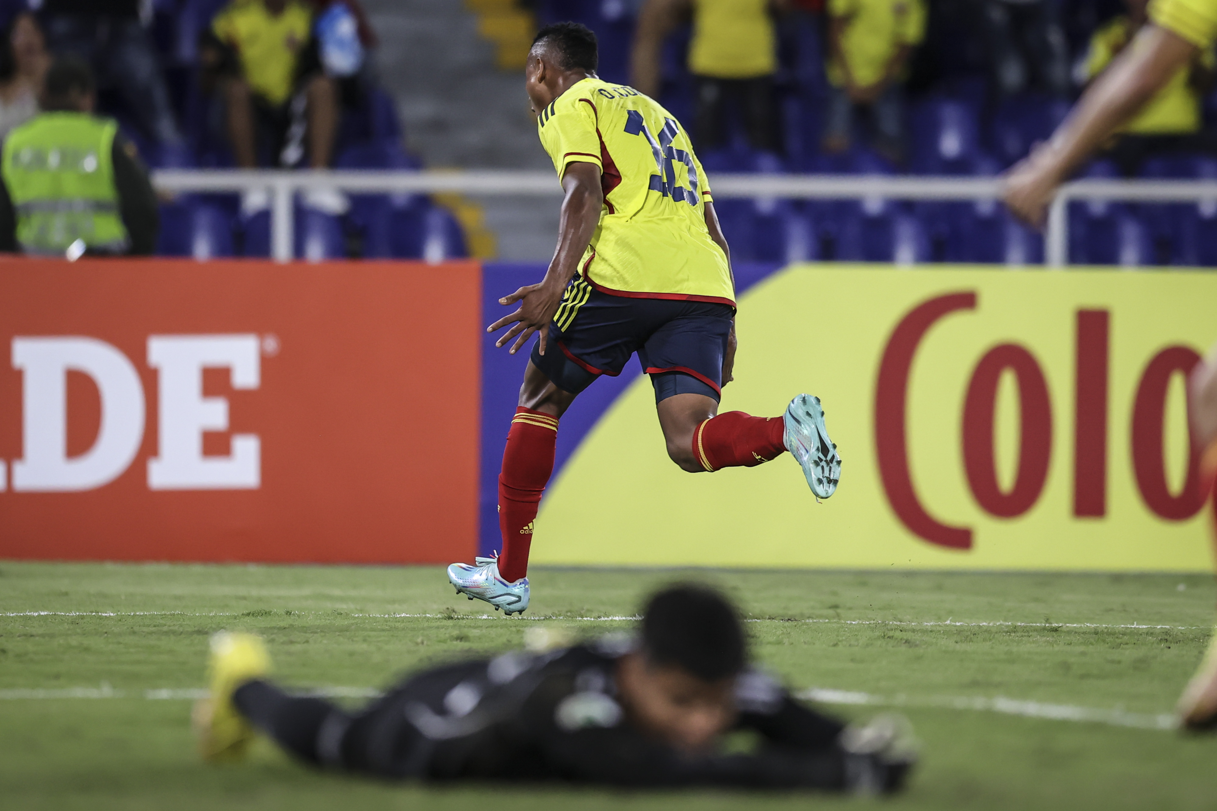 Colombia vence a Perú en el Sudamericano sub 20