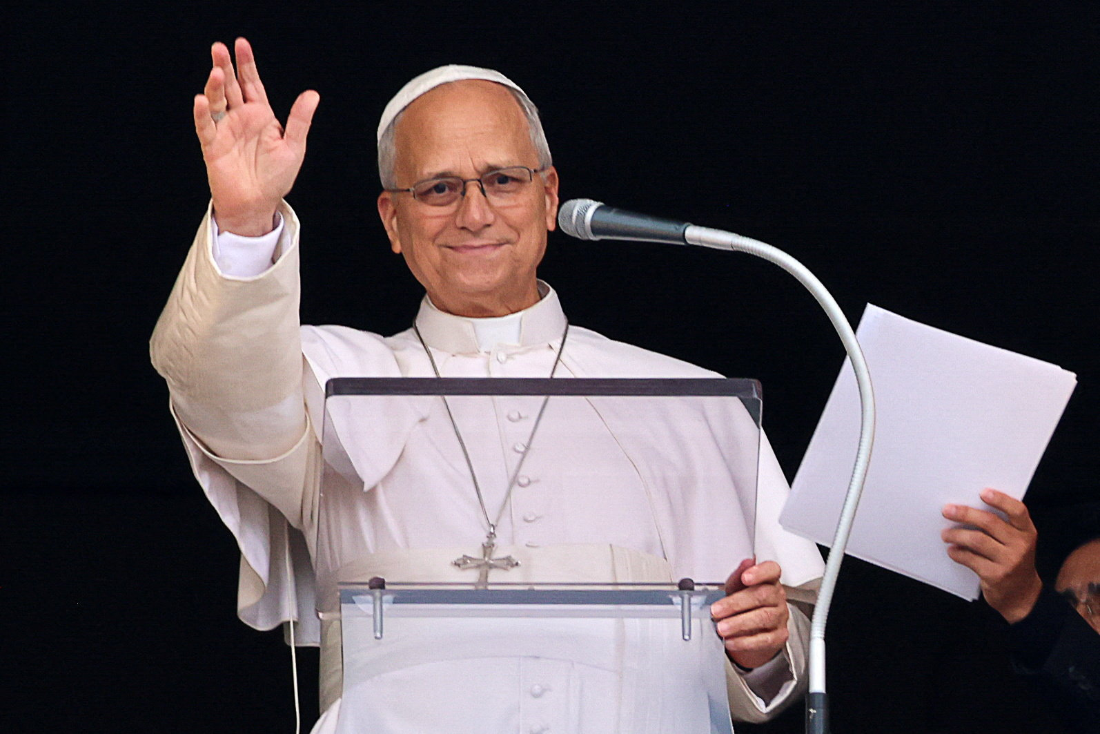 El papa León XIV agradeció a las personas que rezaron por su recuperación y dijo que retomará las actividades "gradualmente"