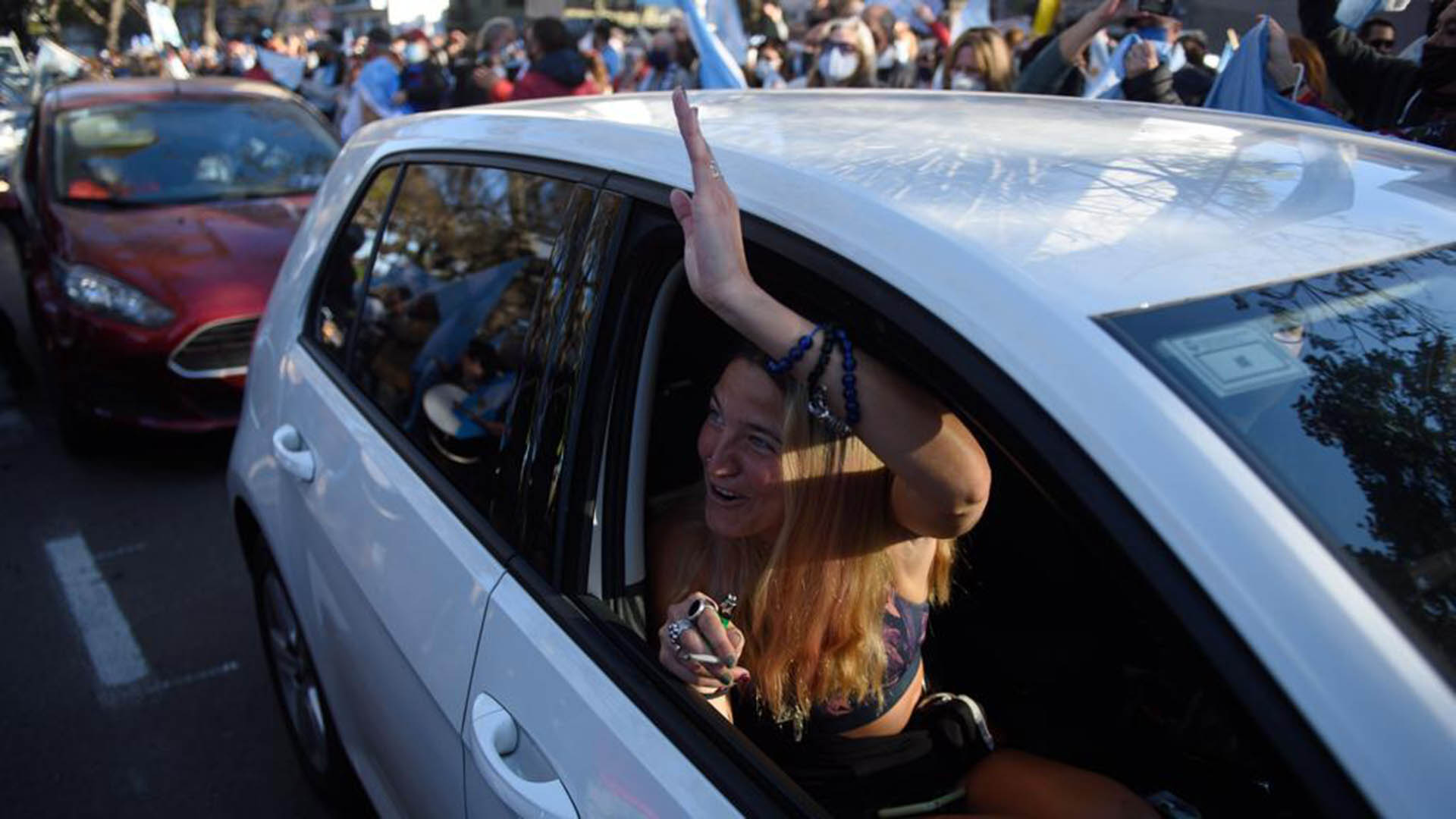 Como muchos de los manifestantes llegaron en auto, las calles cercanas a la Quinta colapsaron.