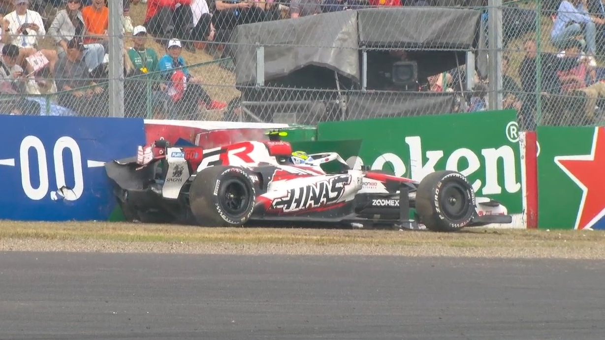 El video del brutal accidente de Oliver Bearman en Jap&oacute;n filmado desde una  tribuna: el momento del impacto contra las defensas