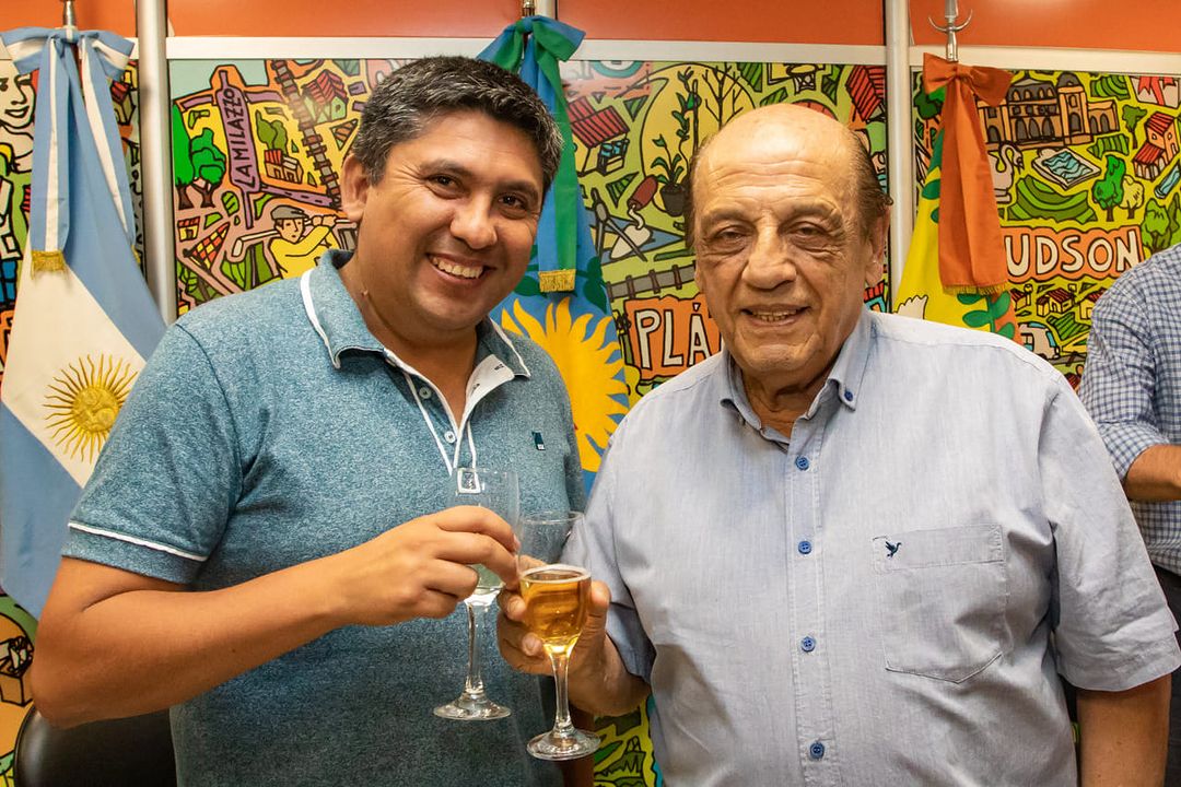 Jorge Vega junto al intendente de Berazategui, Juan José Mussi