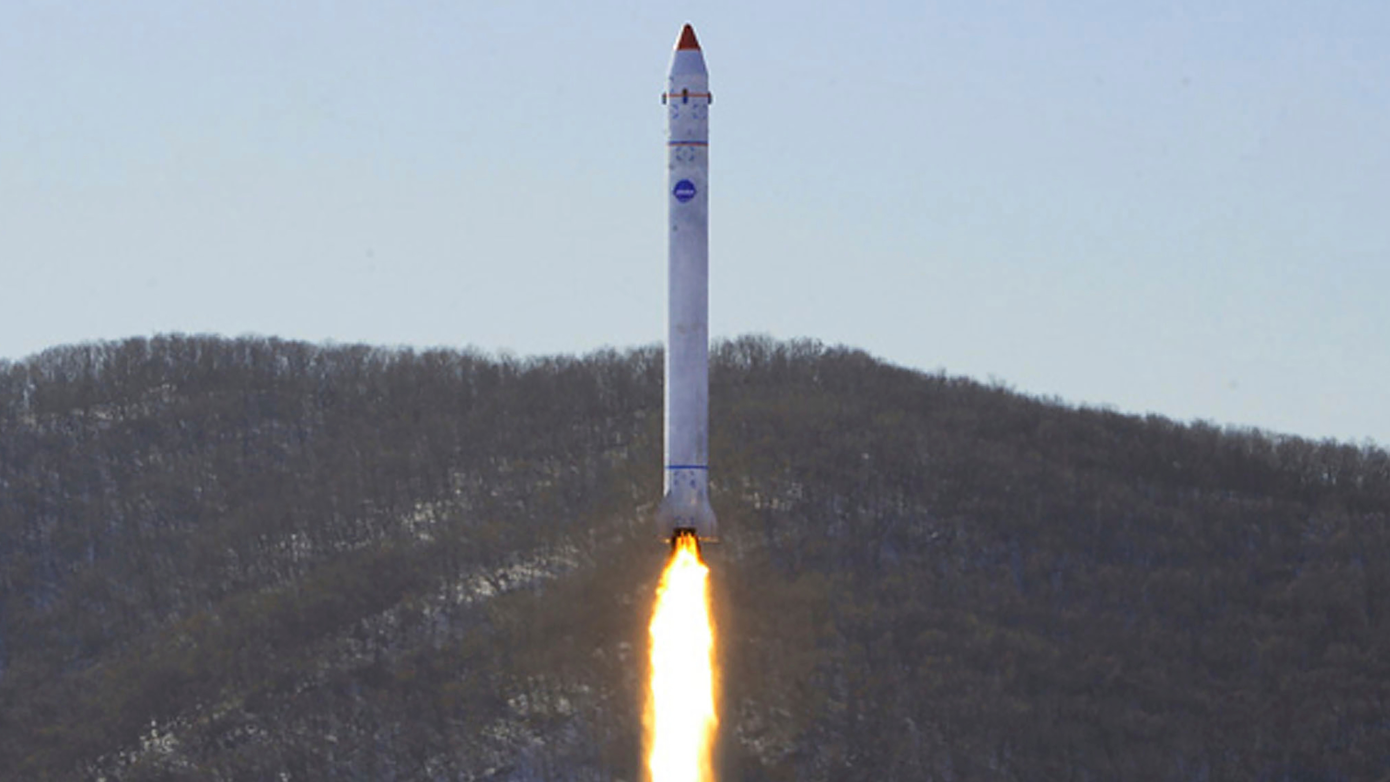 EEUU condenó el lanzamiento del satélite espía norcoreano y advirtió que esta acción viola múltiples resoluciones de la ONU