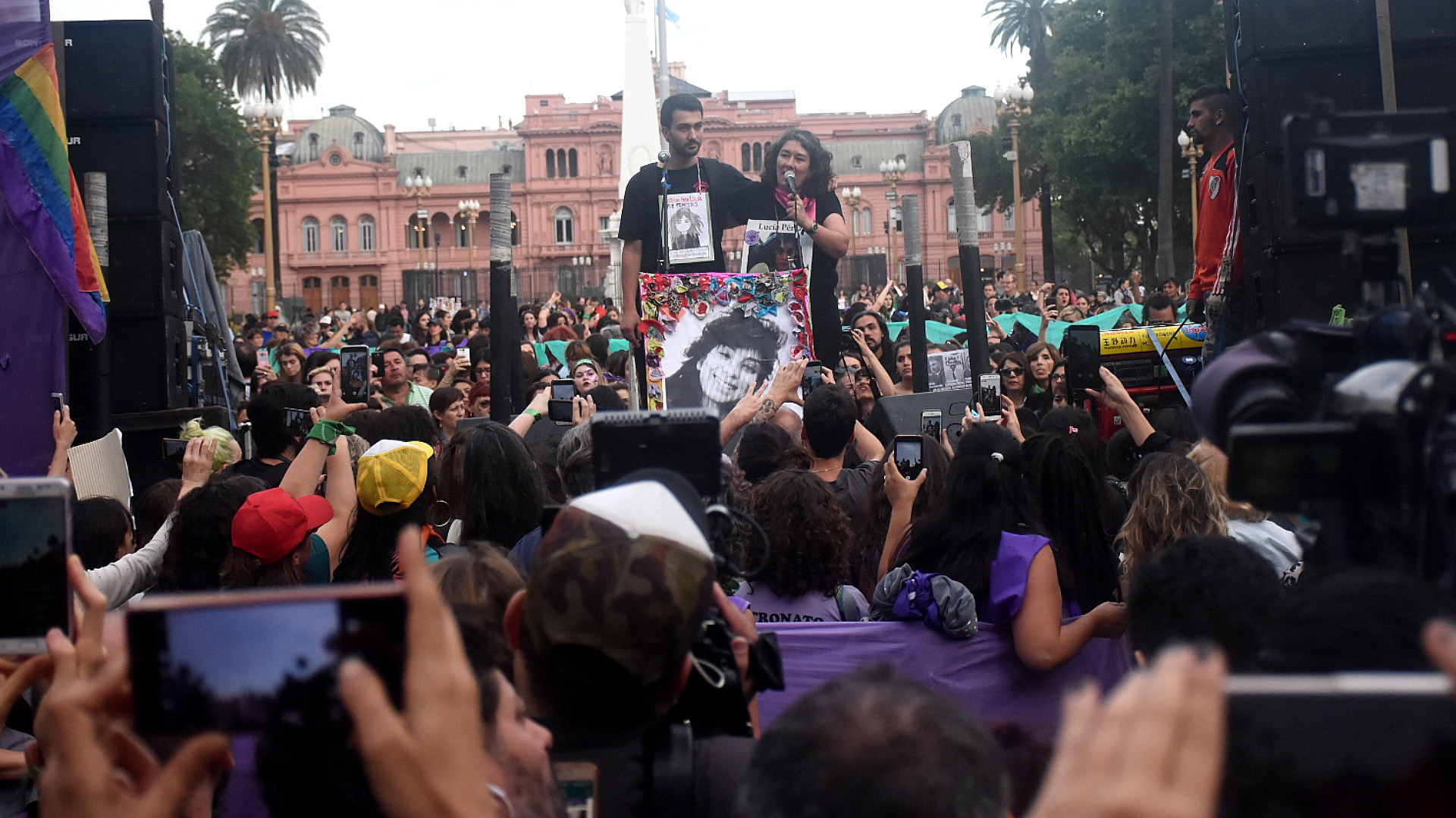 Postal de la marcha del 5 de diciembre de 2018, que culminó en Plaza de Mayo (Nicolás Stulberg)