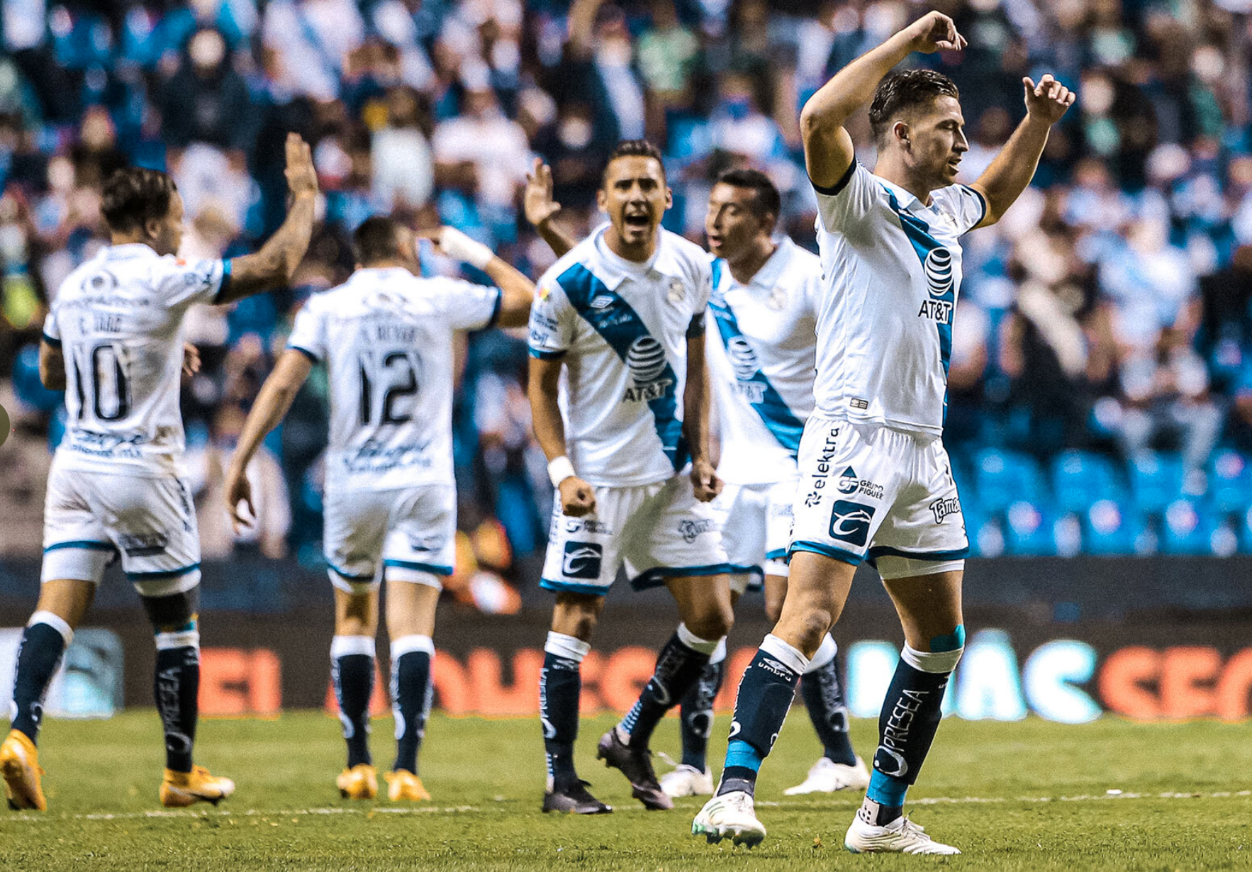 El Puebla ganó 1-0 a Santos, pero quedó eliminado en semifinales del Guard1anes 2021 tras perder el global 3-1 (foto: Twitter/@ClubPueblaMX)