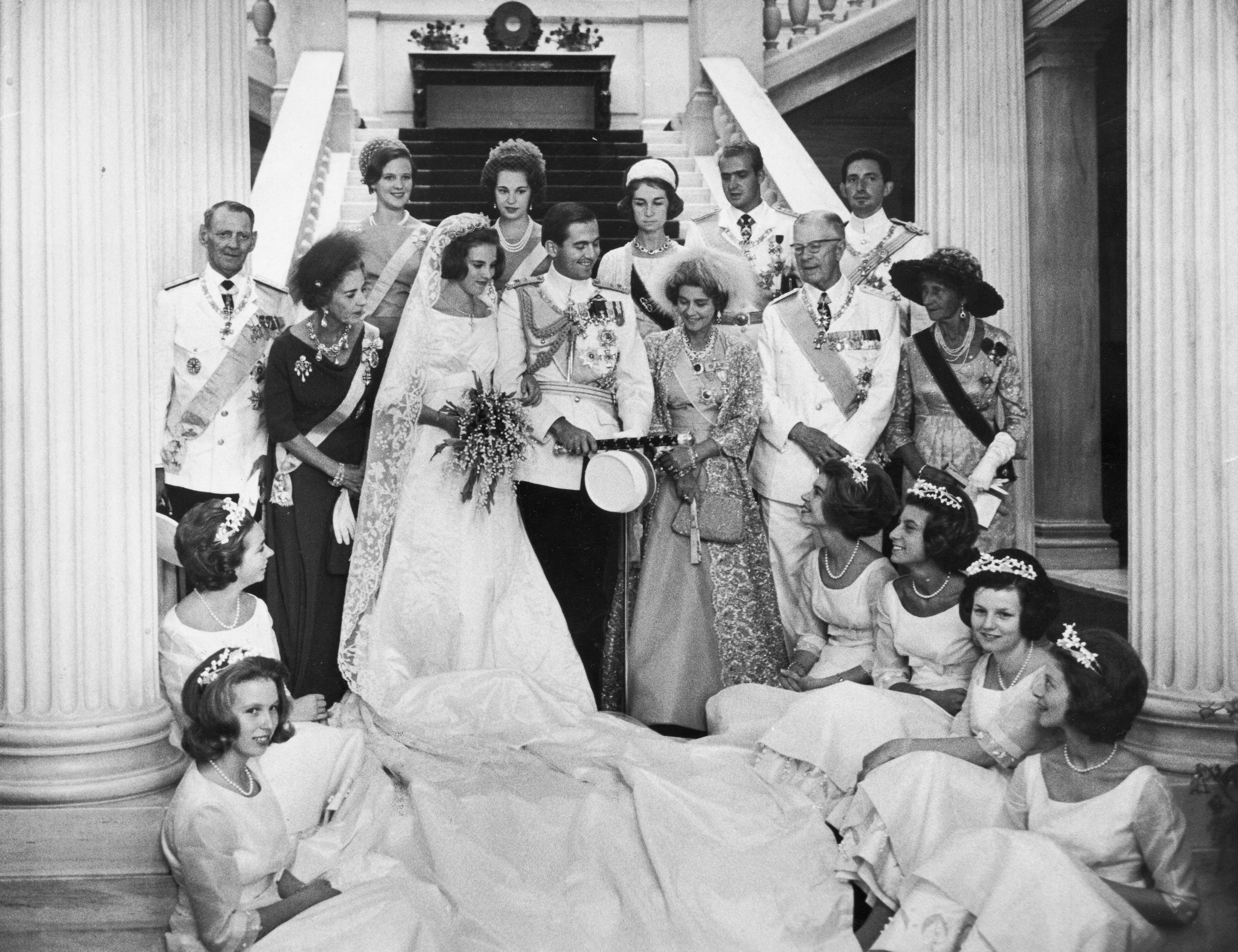 Wedding of King Constantine II and Queen Anne-Marie on September 18, 1964 in Athens.  From left in the top row of the bridal maidens: King Frederick IX of Denmark, Queen Ingrid of Denmark, Queen Anne-Marie of Greece, King Constantine of Greece, Queen Frederick of Greece and King Gustaf VI of Sweden .  Back row left: Crown Princess Margaret of Denmark.  Ritzau Scanpix 2023/Vagn Hansen via REUTERS