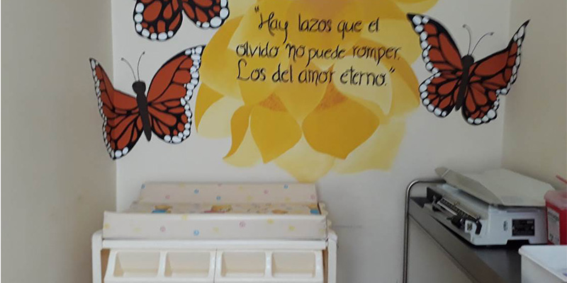 La sala preparada para que los familiares puedan despedir a un bebé fallecido fue el primer paso, en 2016, del protocolo del Hospital Rawson de San Juan para asistir duelos perinatales (Imagen: gentileza Andrea Cáceres)