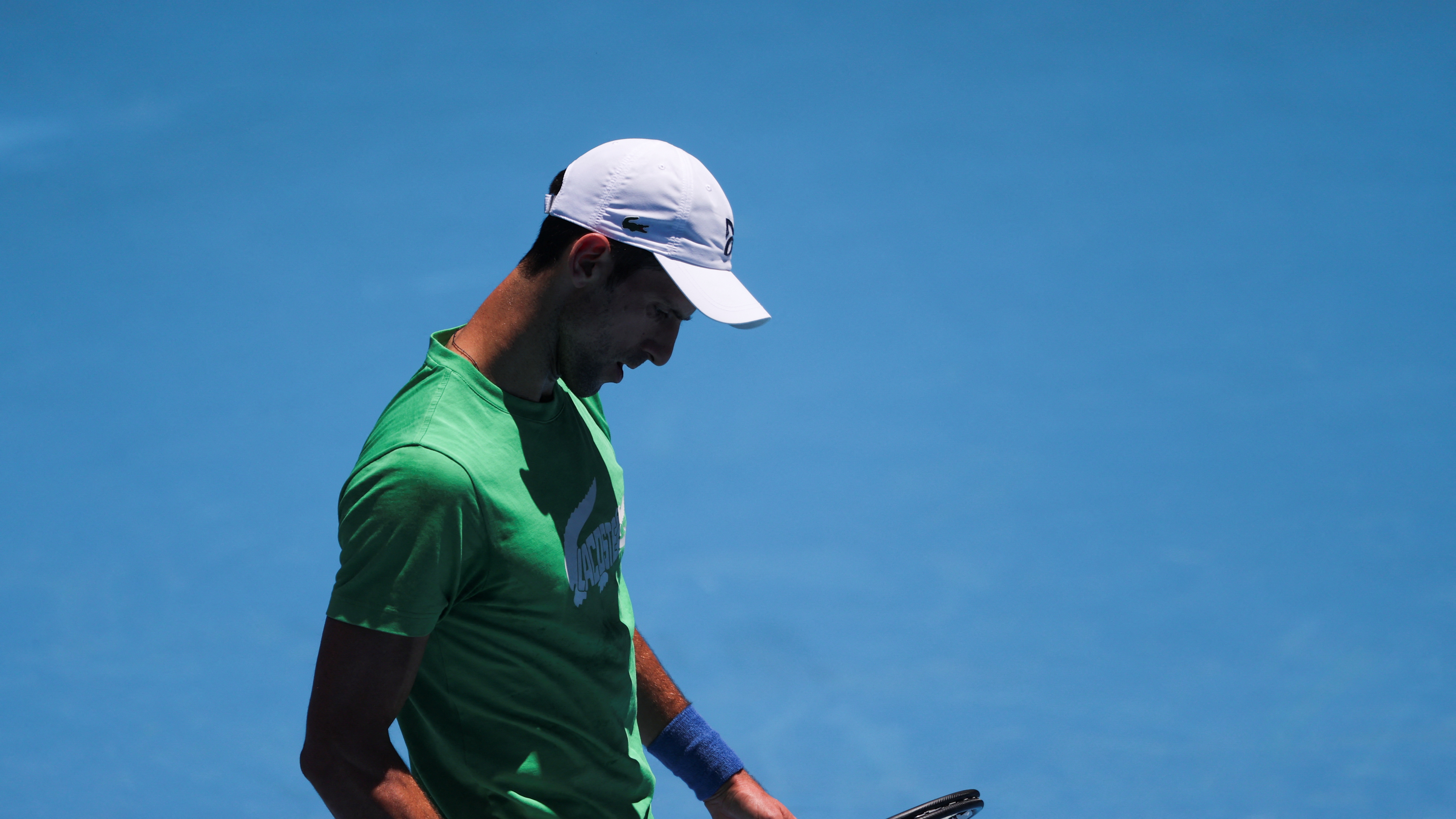 Novak Djokovic fue impedido de defender su corona de campeón en Australia (Reuters)