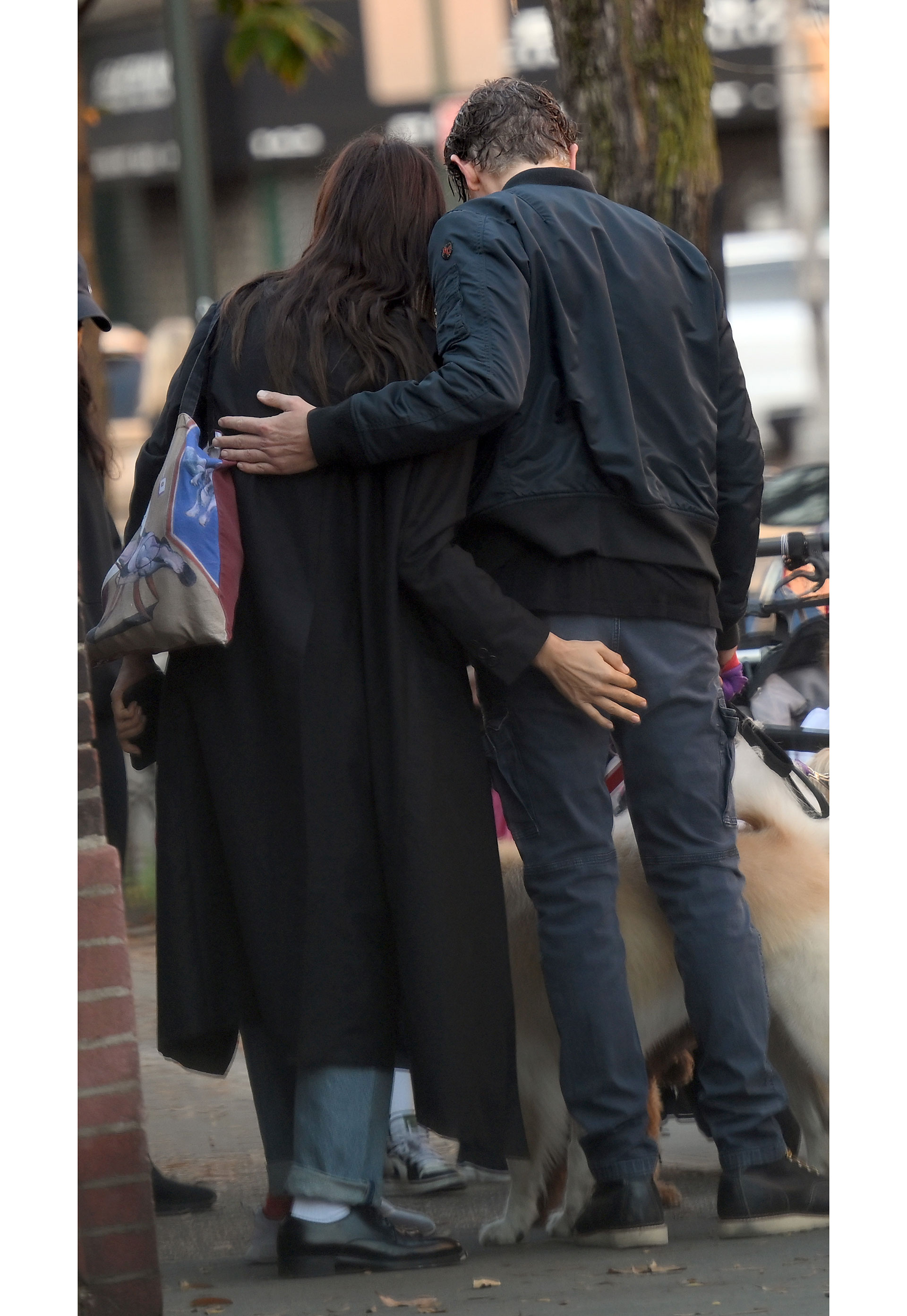 Bradley Cooper and Irina Shayk were very affectionate during a walk through Manhattan (The Grosby Group)