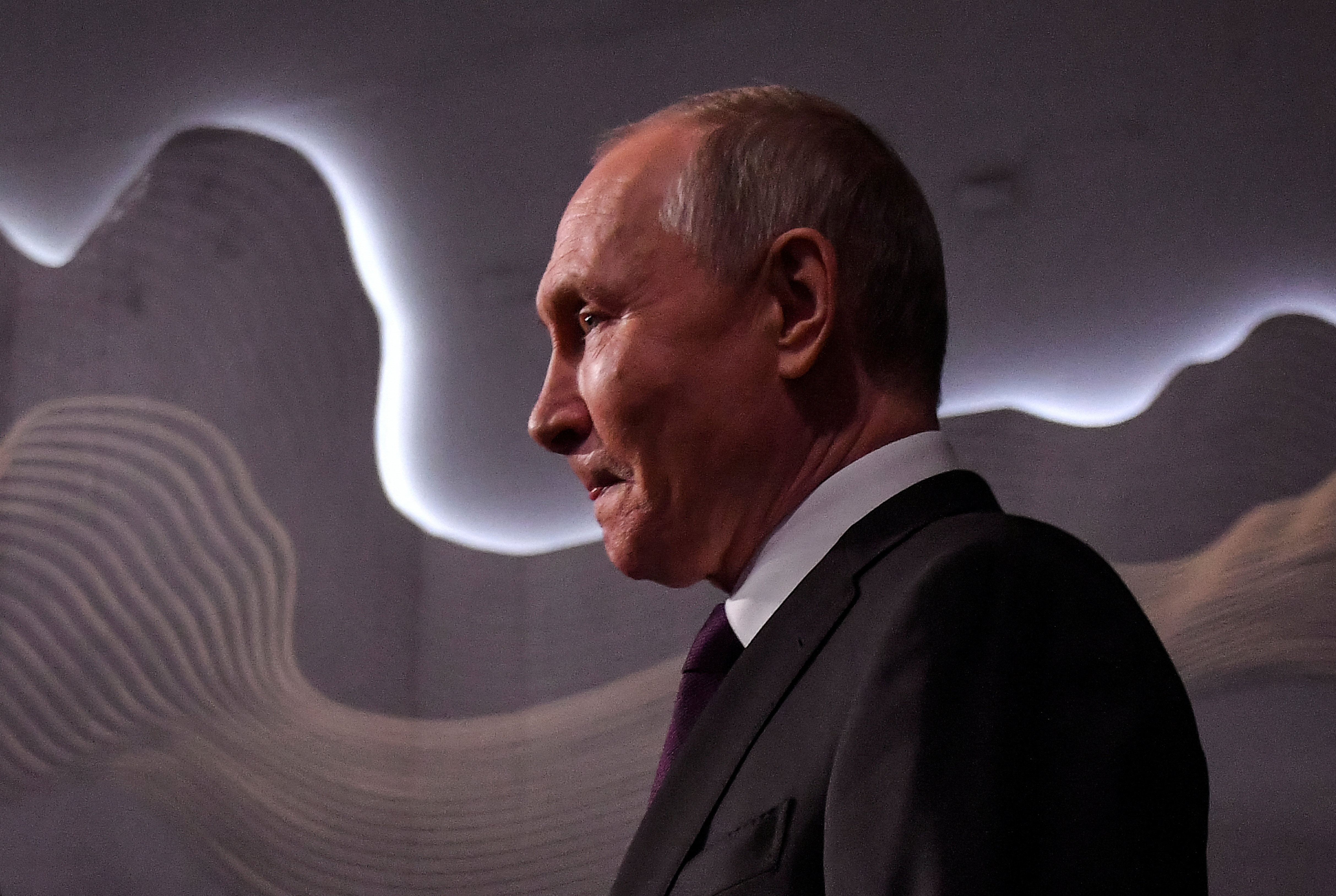 Putin assured that he will maintain the offensive in Ukraine.  (REUTERS/Turar Kazangapov)