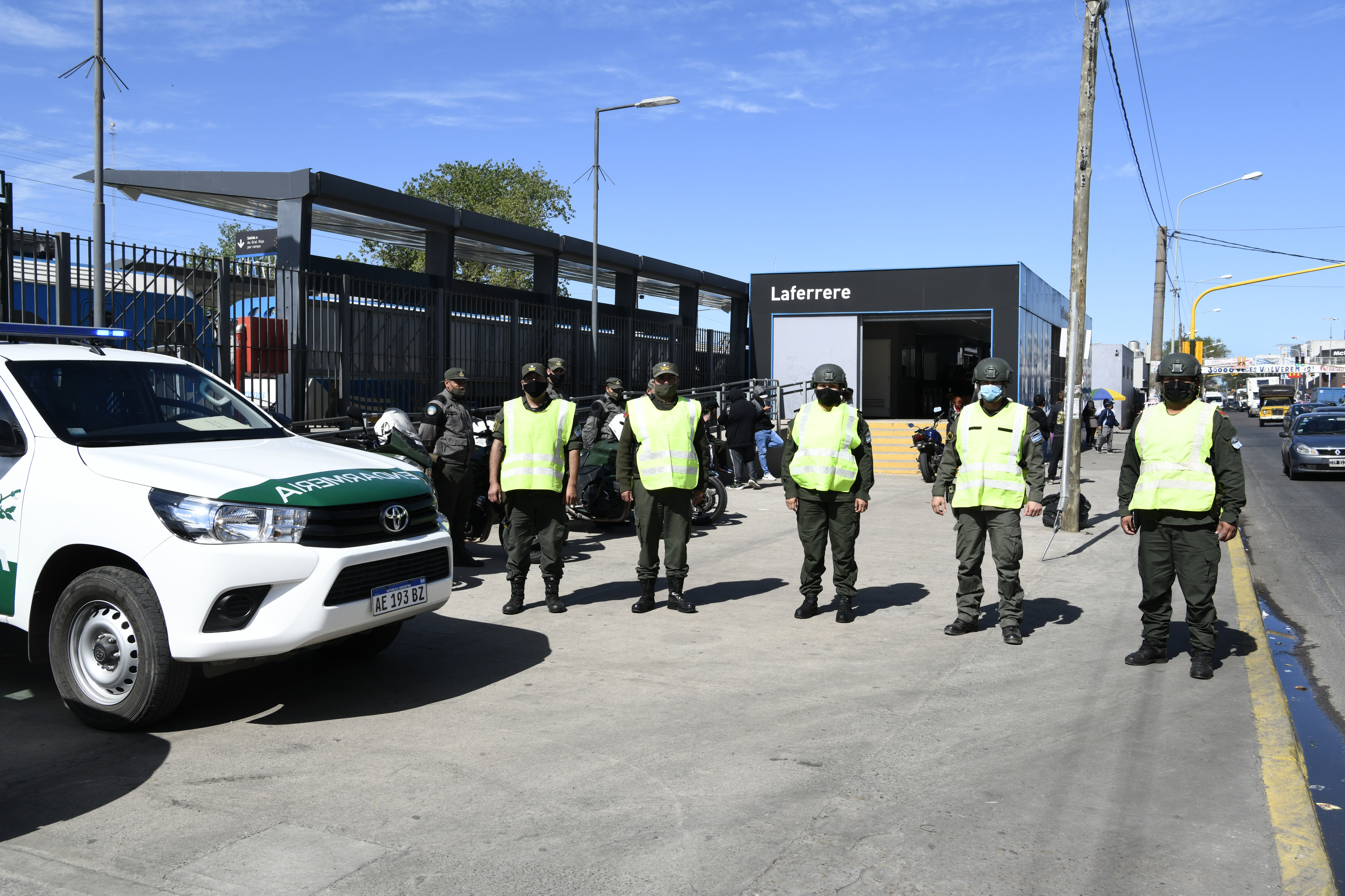 Fuerzas Federales desplegadas en La Matanza, por ejemplo, en la Estación de Laferrere del Tren Belgrano Sur