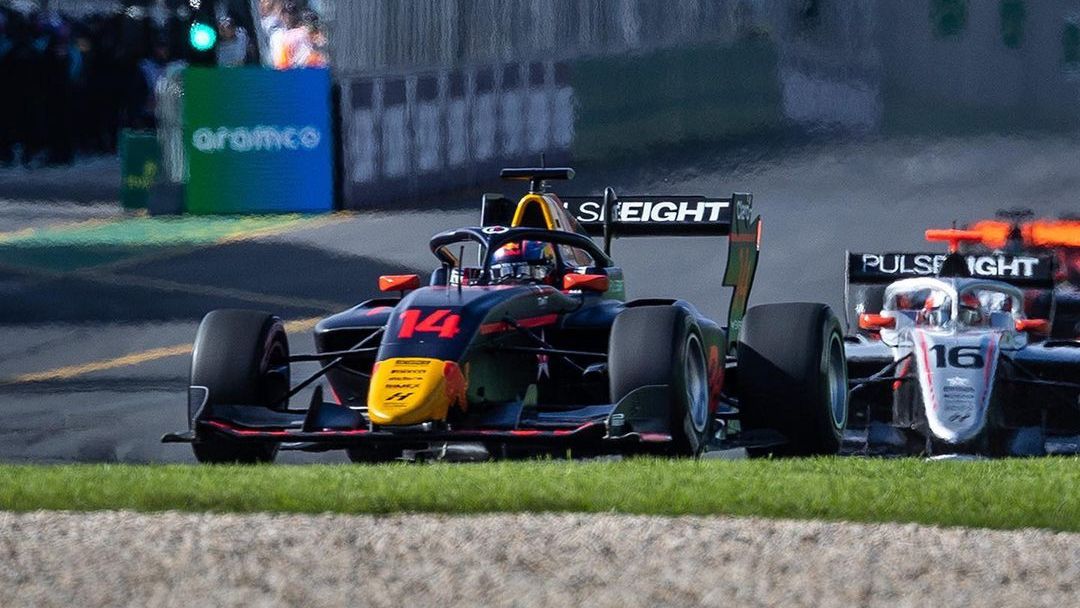 Sebastián Montoya obtiene su primer podio y su primer abandono en la Fórmula 3