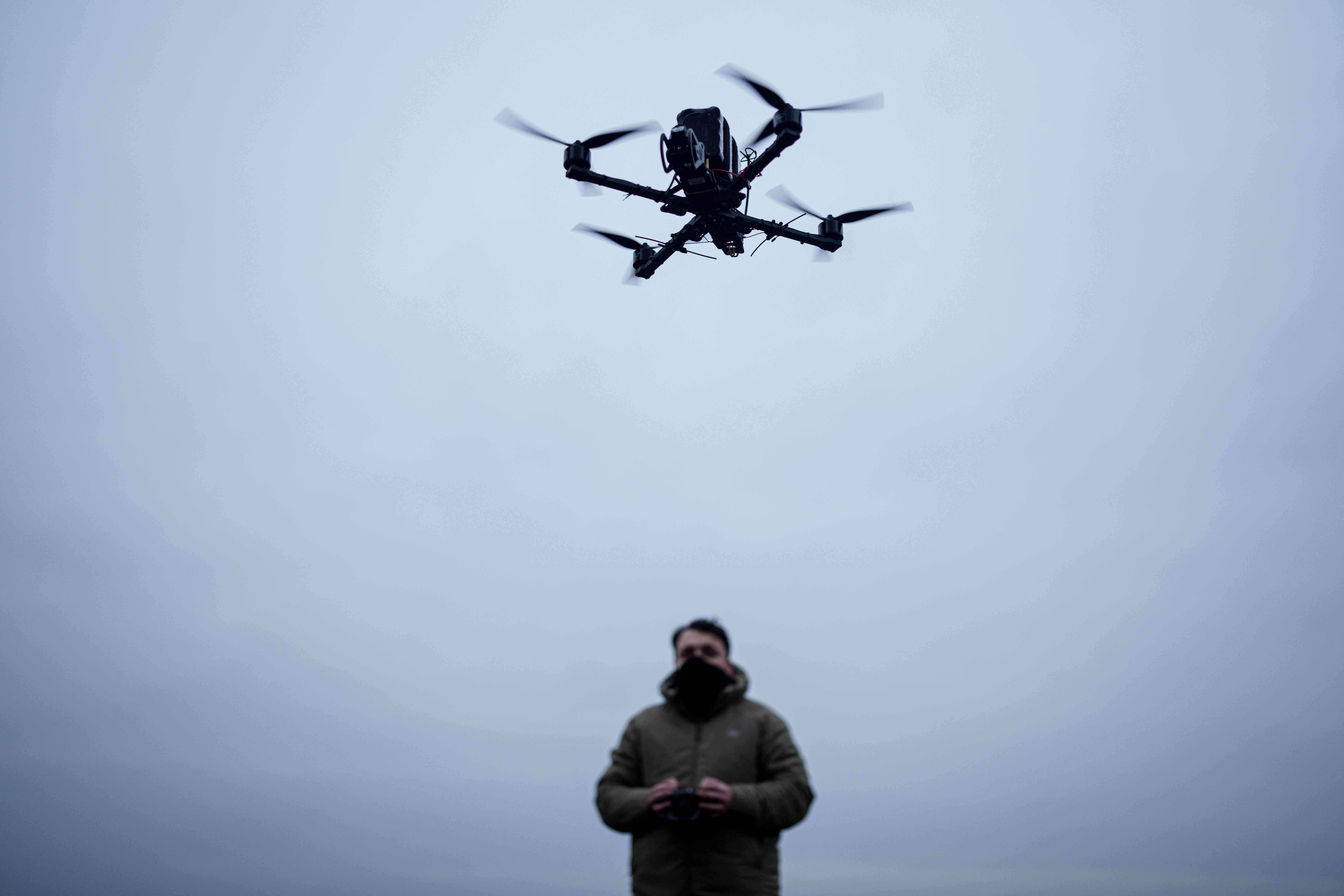 Ucrania anunci&oacute; que sus operadores de drones pueden derribar objetivos desde miles de kil&oacute;metros de distancia