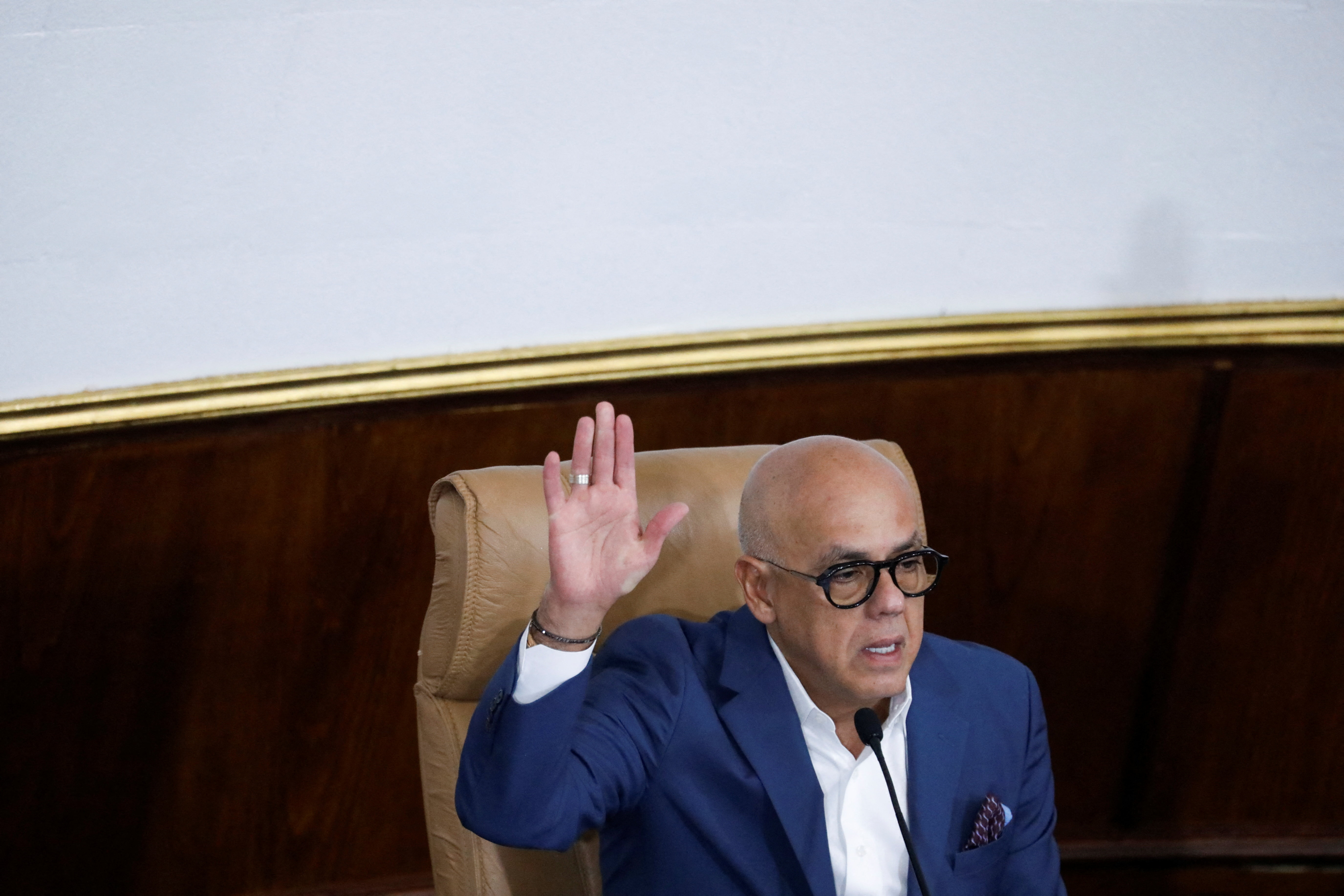 El Parlamento de Venezuela reeligió como presidente a Jorge Rodríguez, hermano de Delcy, la nueva jefa de Estado