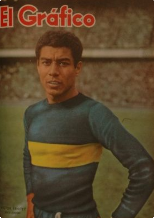 El peruano jugó en Boca Juniors durante dos años y dejó su huella.  En 1962 se convirtió en campeón.