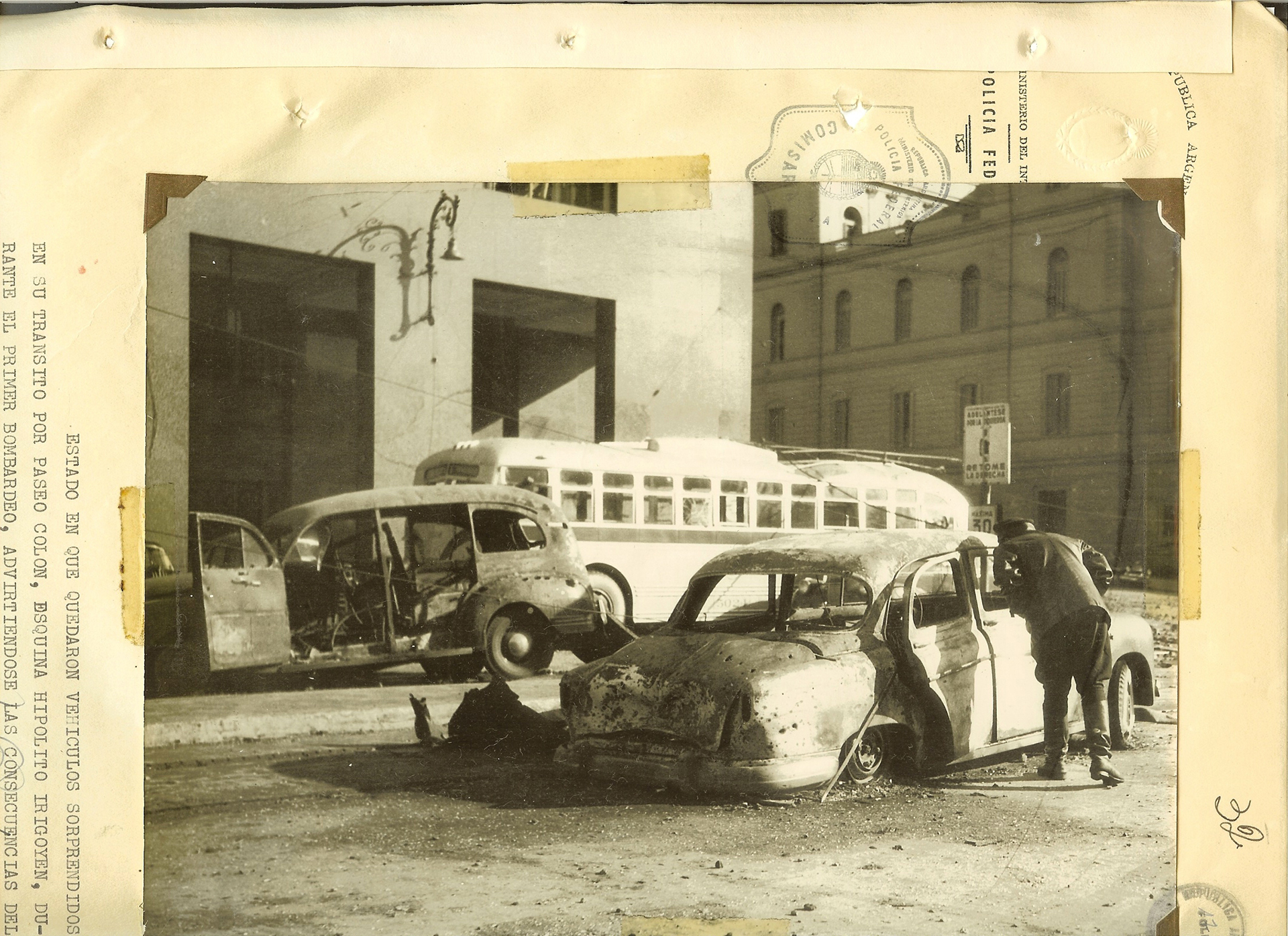 Tierra arrasada. La zona de Plaza de Mayo luego de la masacre producida por los bombardeos.
