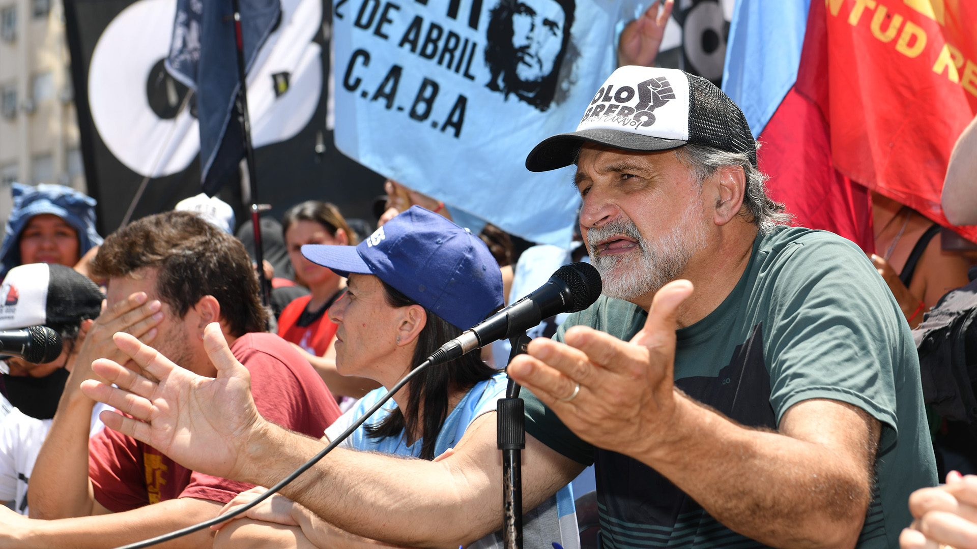 Eduardo Belliboni sentenció que "el Fondo ordena, Tolosa Paz condena y despide a 160.000 personas pobres". (Noticias Argentinas)