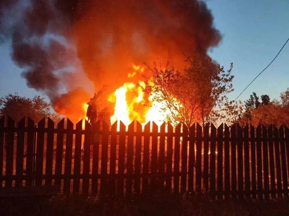 Ucrania respondi&oacute; a los bombardeos rusos con el mayor ataque sobre Mosc&uacute;: lanz&oacute; m&aacute;s de 500 drones en una noche