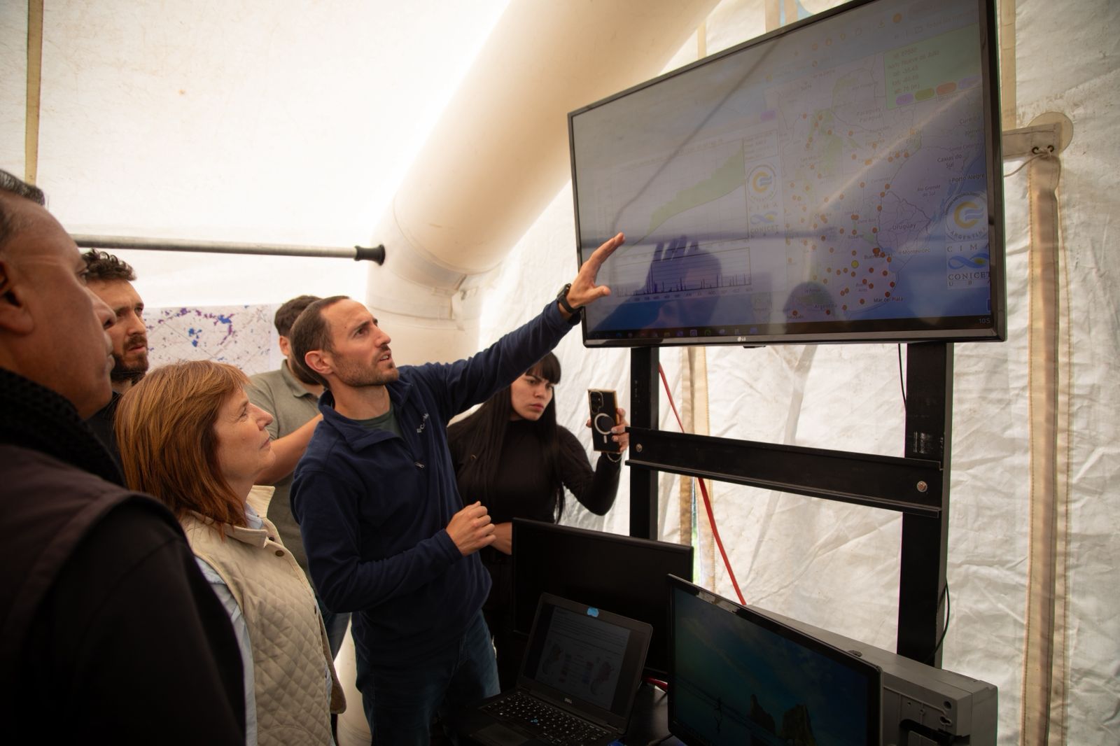 Zelensky volvió a pedir a sus socios europeos aumentar la presión sobre Rusia tras los últimos ataques contra Ucrania