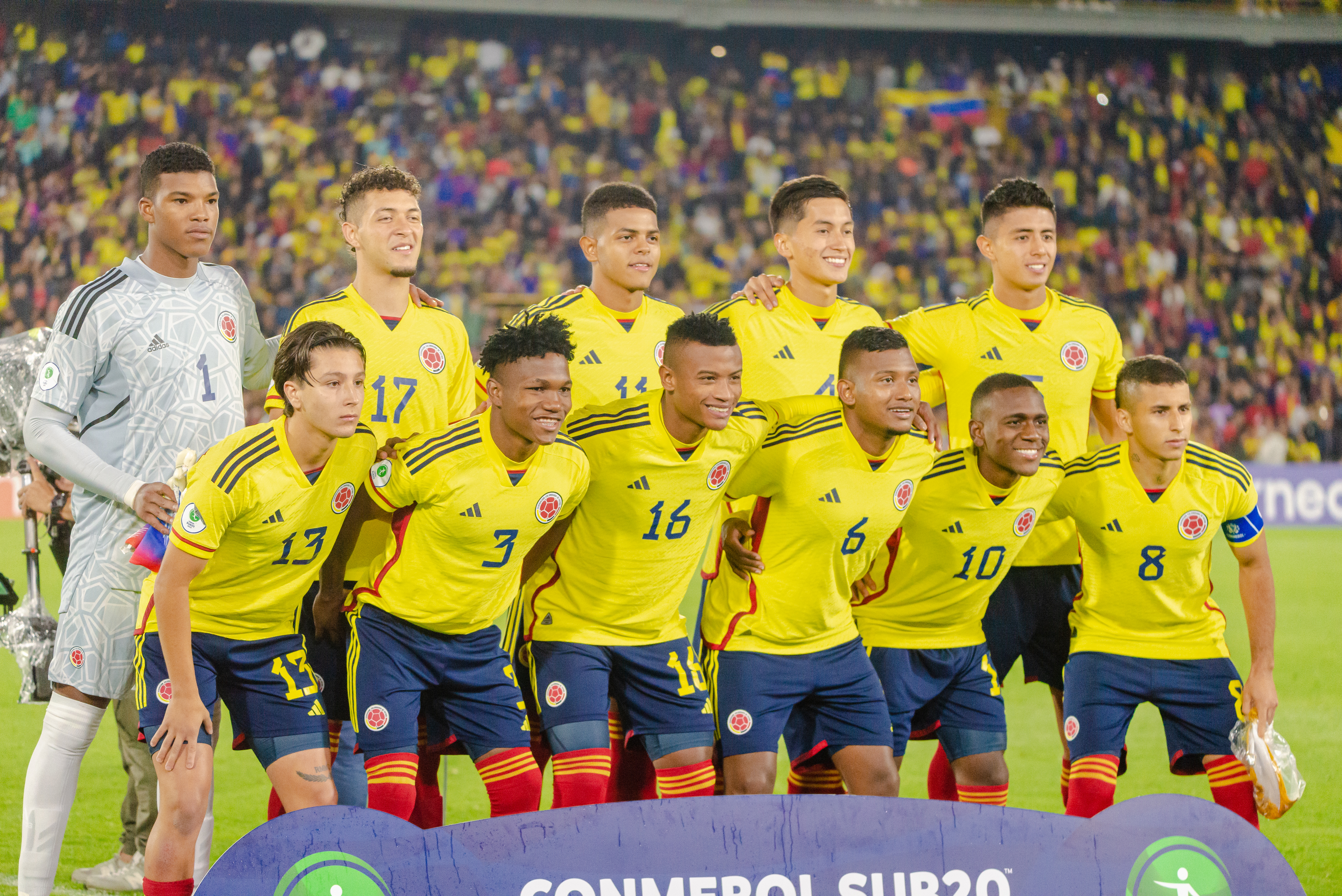 Colombia cayó ante Uruguay en el inicio del hexagonal