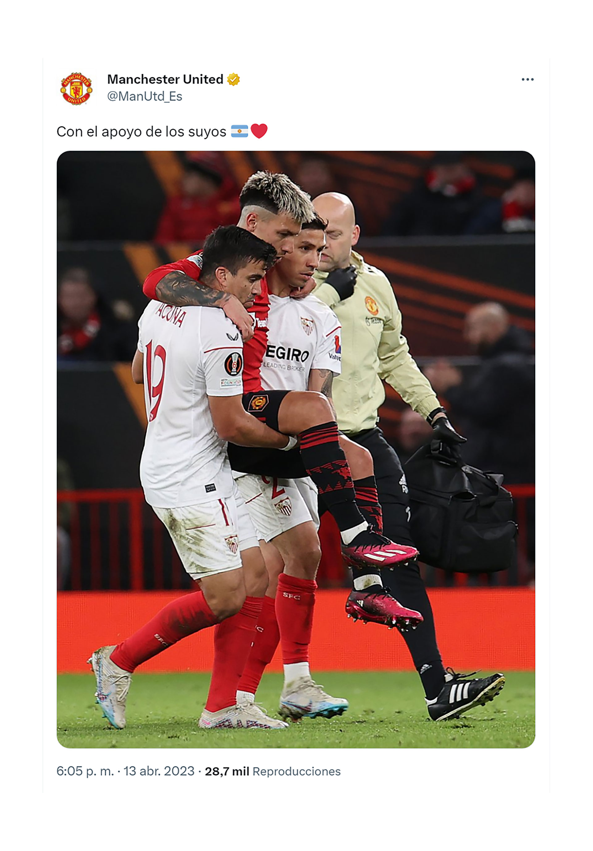 El posteo del Manchester United tras la salida de Lisandro Martínez que preocupó a todos en Old Trafford (Twitter)