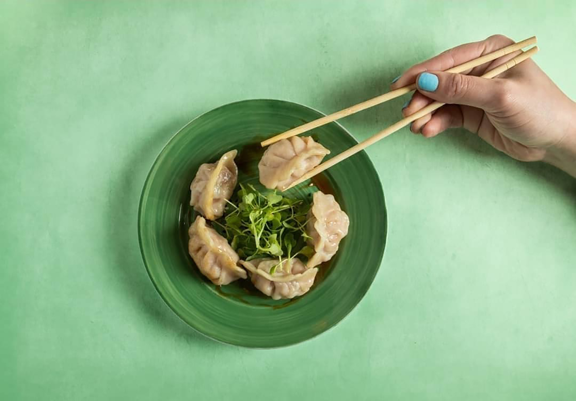 Los dumplings son originales de China en donde tanto el producto como el momento de consumo se conoce como "Dim Sum" (pequeños bocados que tocan el corazón)