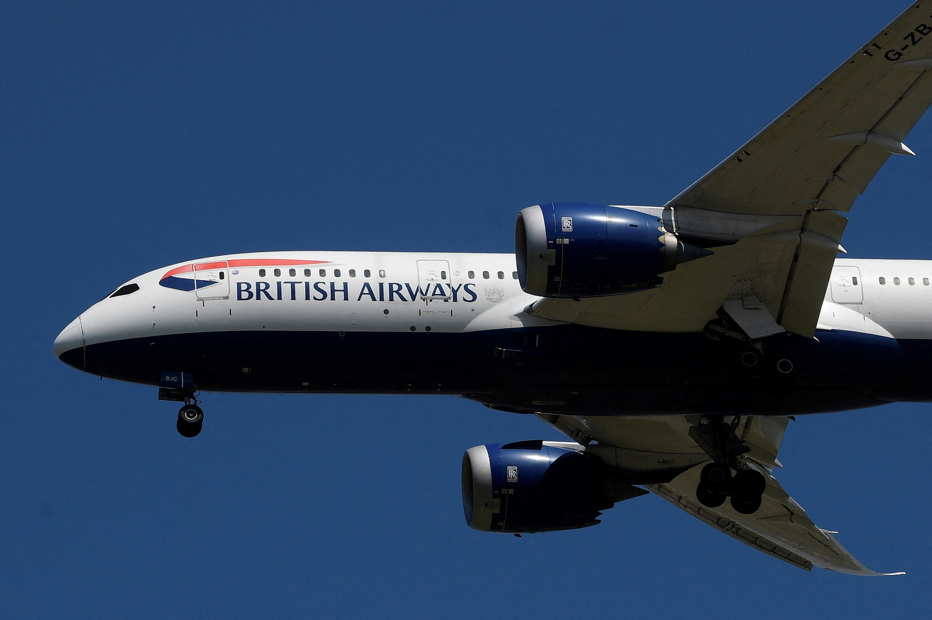 A fin de mes British Airways volverá a tener vuelos directos entre Londres y Buenos Aires. (REUTERS/Toby Melville/File Photo)